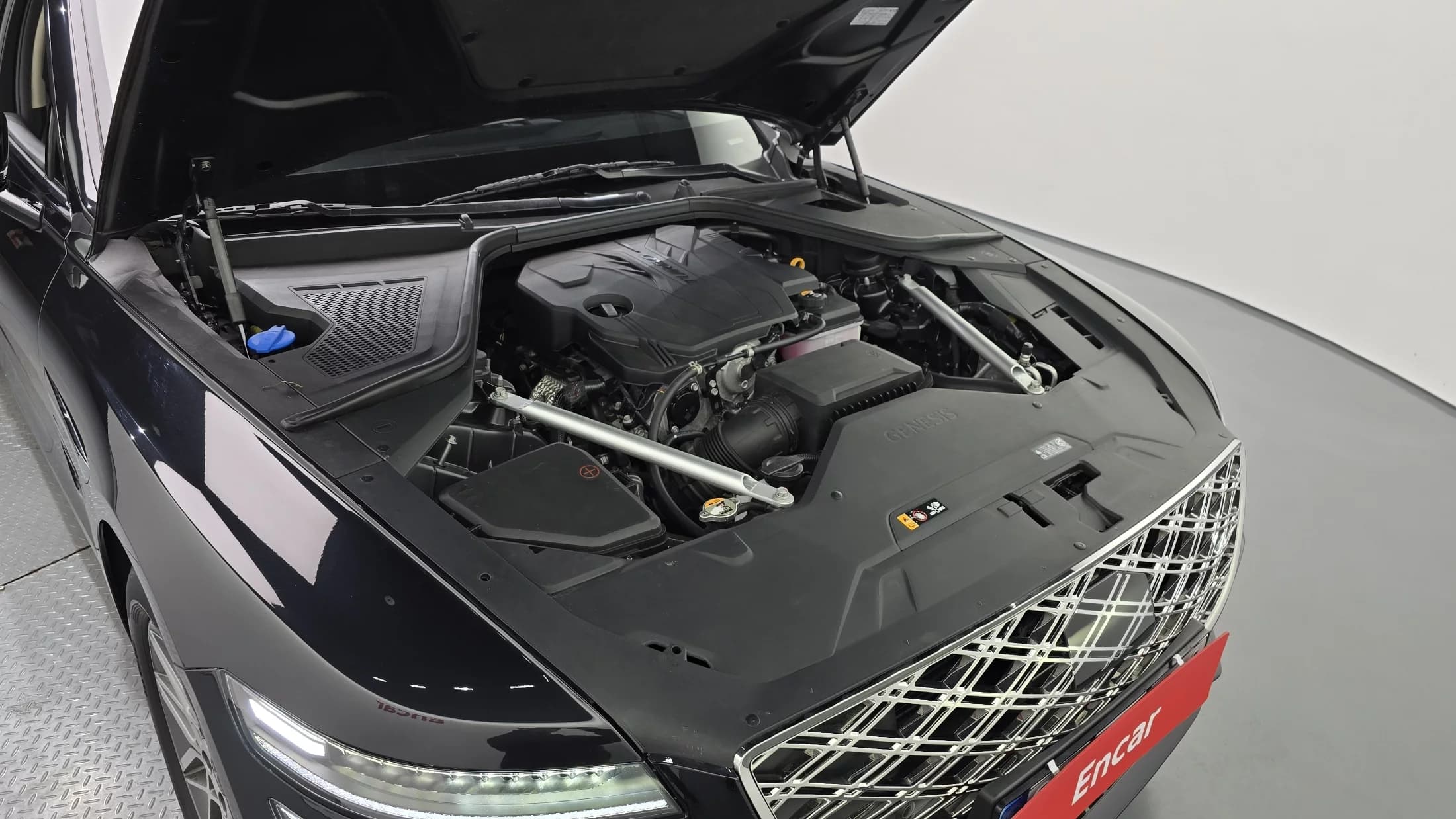 Genesis G80 Gasoline 2.5 Turbo 2WD, 2024 г. 33704 км. — фото 6