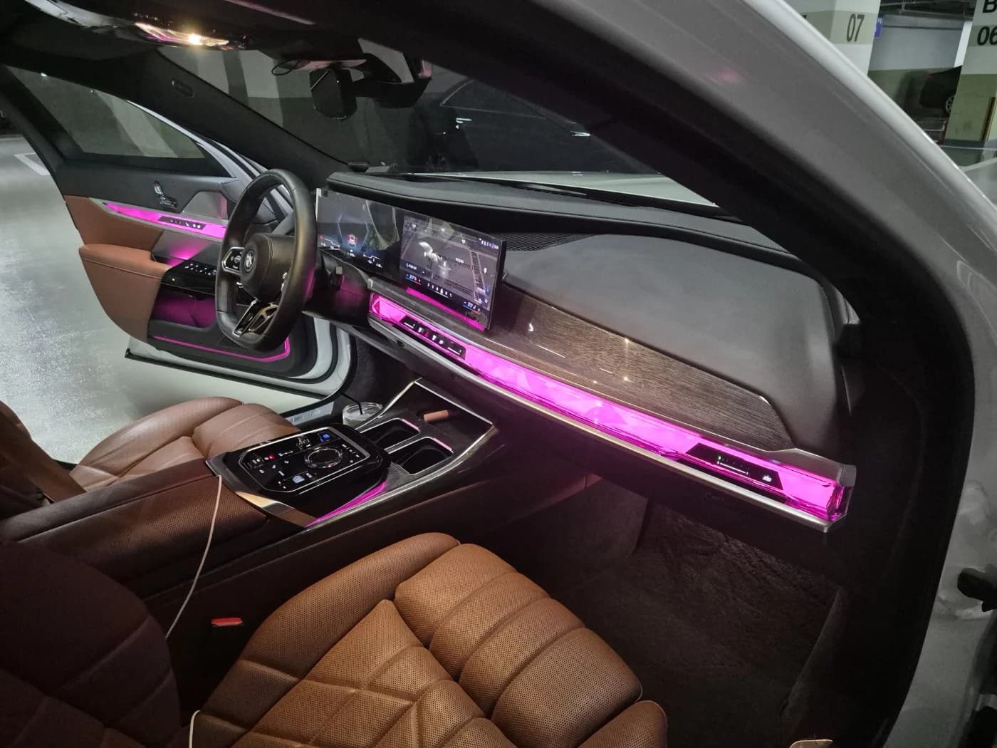BMW i7 eDrive 50 M Sport, электромобиль, 2023 г. 81488 км. — фото 20