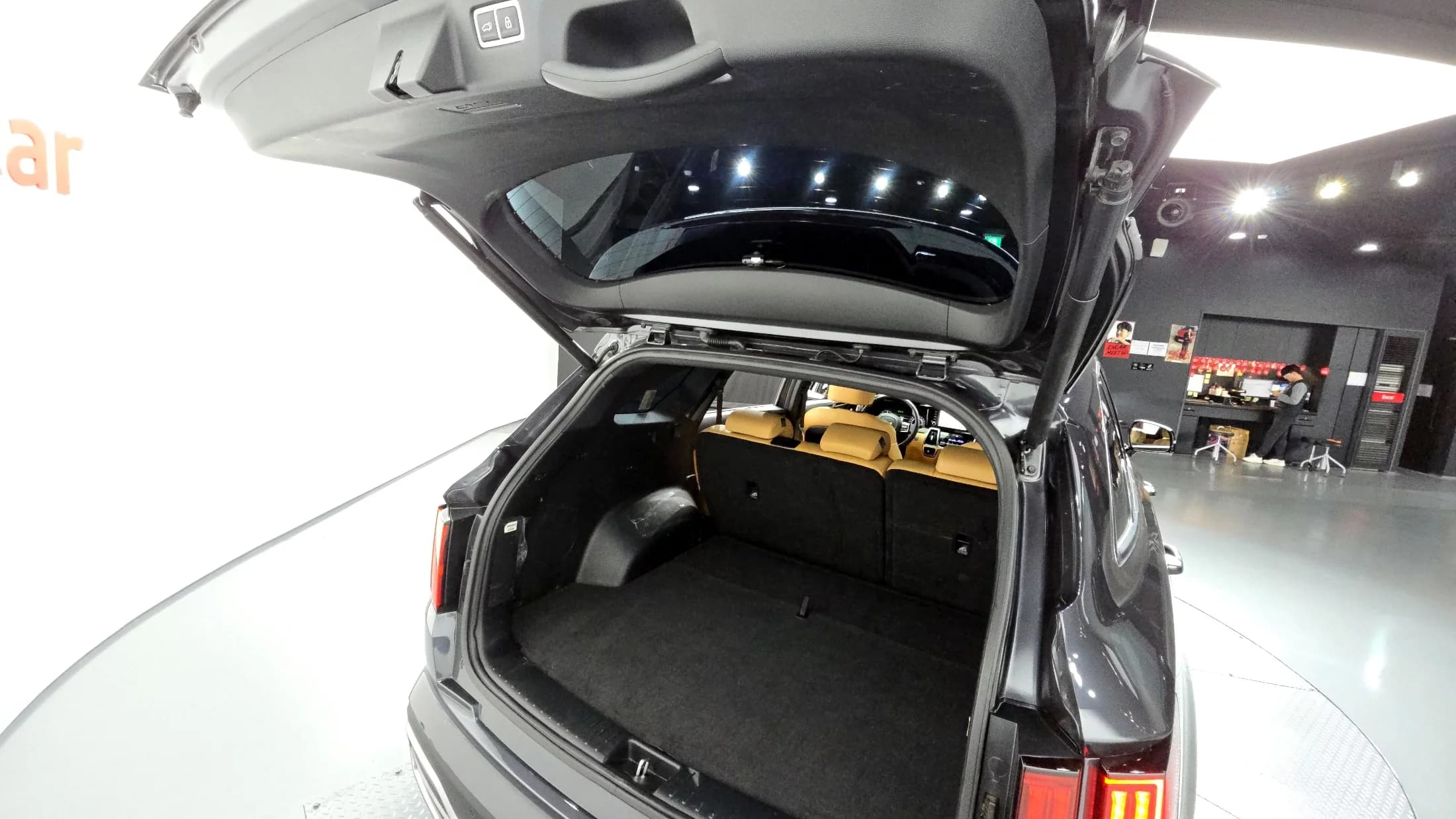 Kia Sorento Diesel 2.2 2WD Prestige, 2021 г. 85971 км. — фото 20
