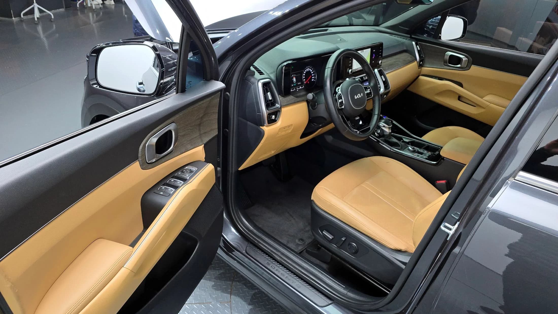 Kia Sorento Diesel 2.2 2WD Prestige, 2021 г. 85971 км. — фото 10