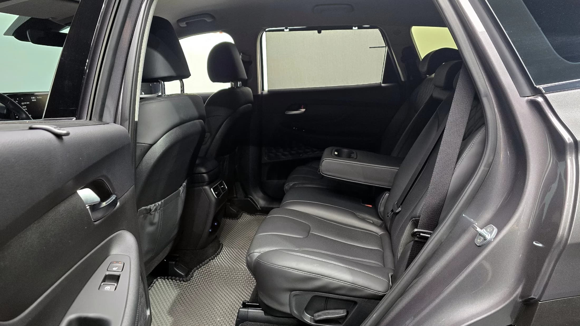 Hyundai Santa Fe Gasoline 2.5T 2WD Prestige, 2022 г. 37474 км. — фото 12