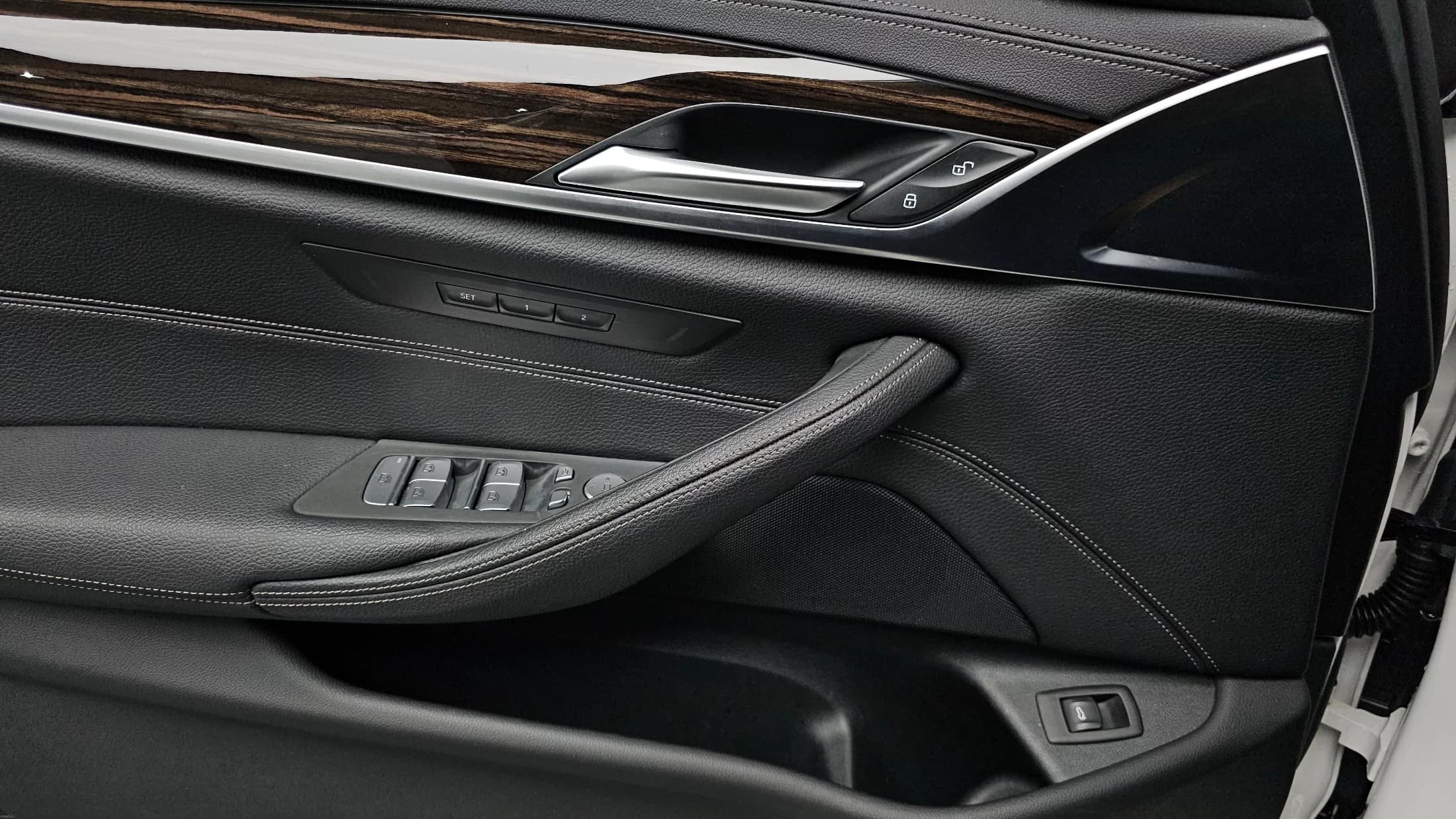 BMW 5-Series 520i M Sport, 2021 г. 66940 км. — фото 17