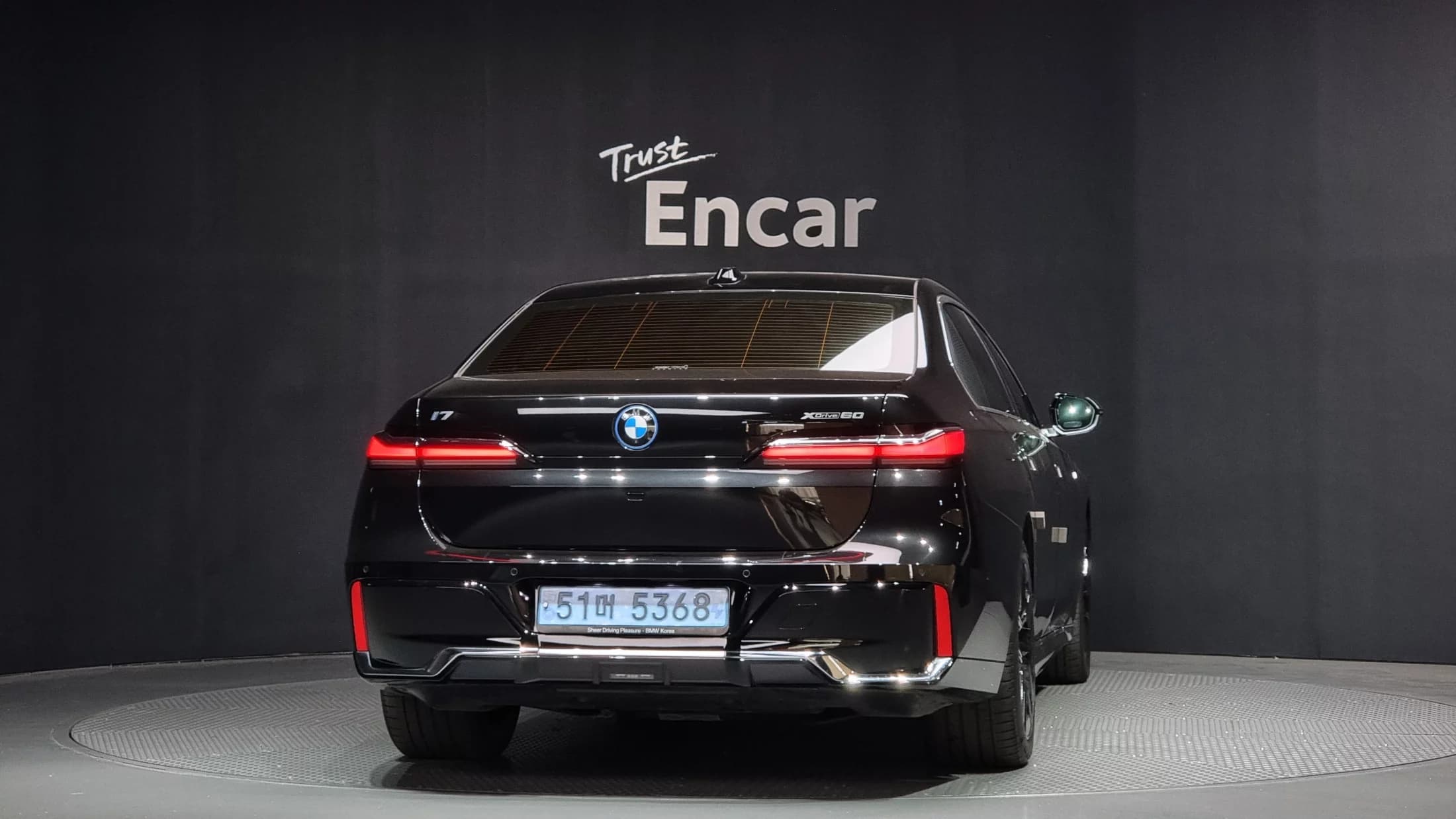 BMW i7 xDrive 60 M sport, электромобиль, 2023 г. 36466 км. — фото 4