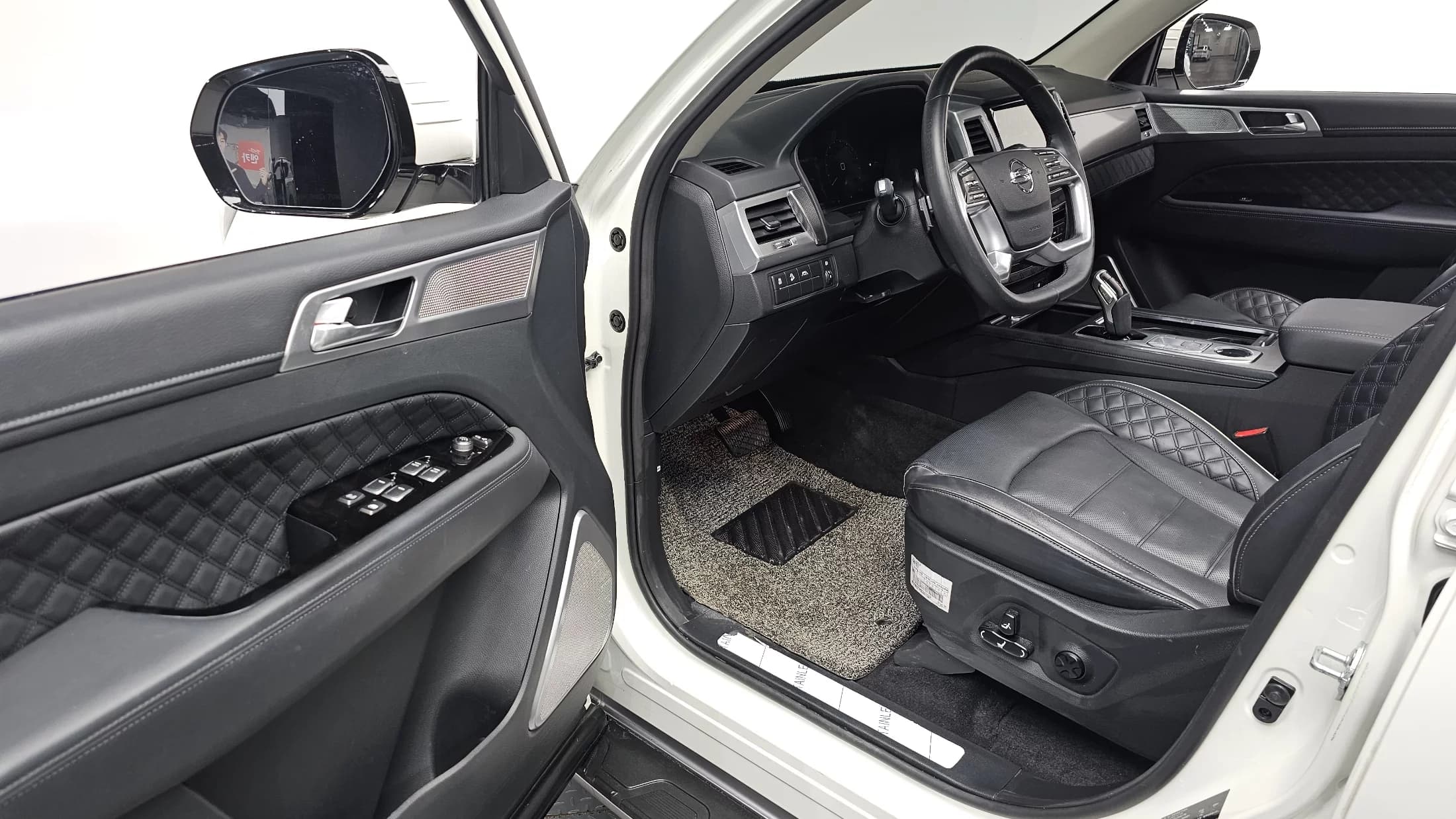 SsangYong Rexton Diesel 2.2 2WD Prestige, 2021 г. 51229 км. — фото 12