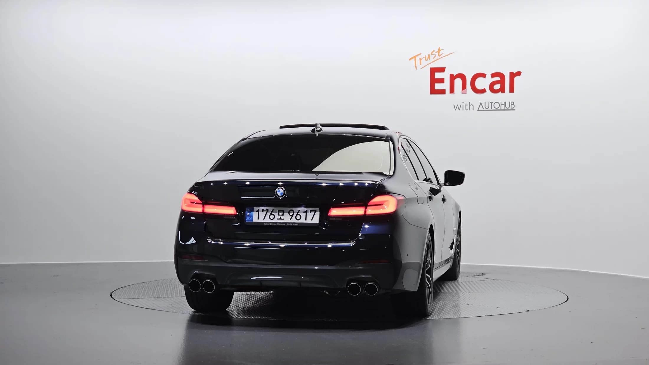 BMW 5-Series 520i M Sport, 2022 г. 58084 км. — фото 4