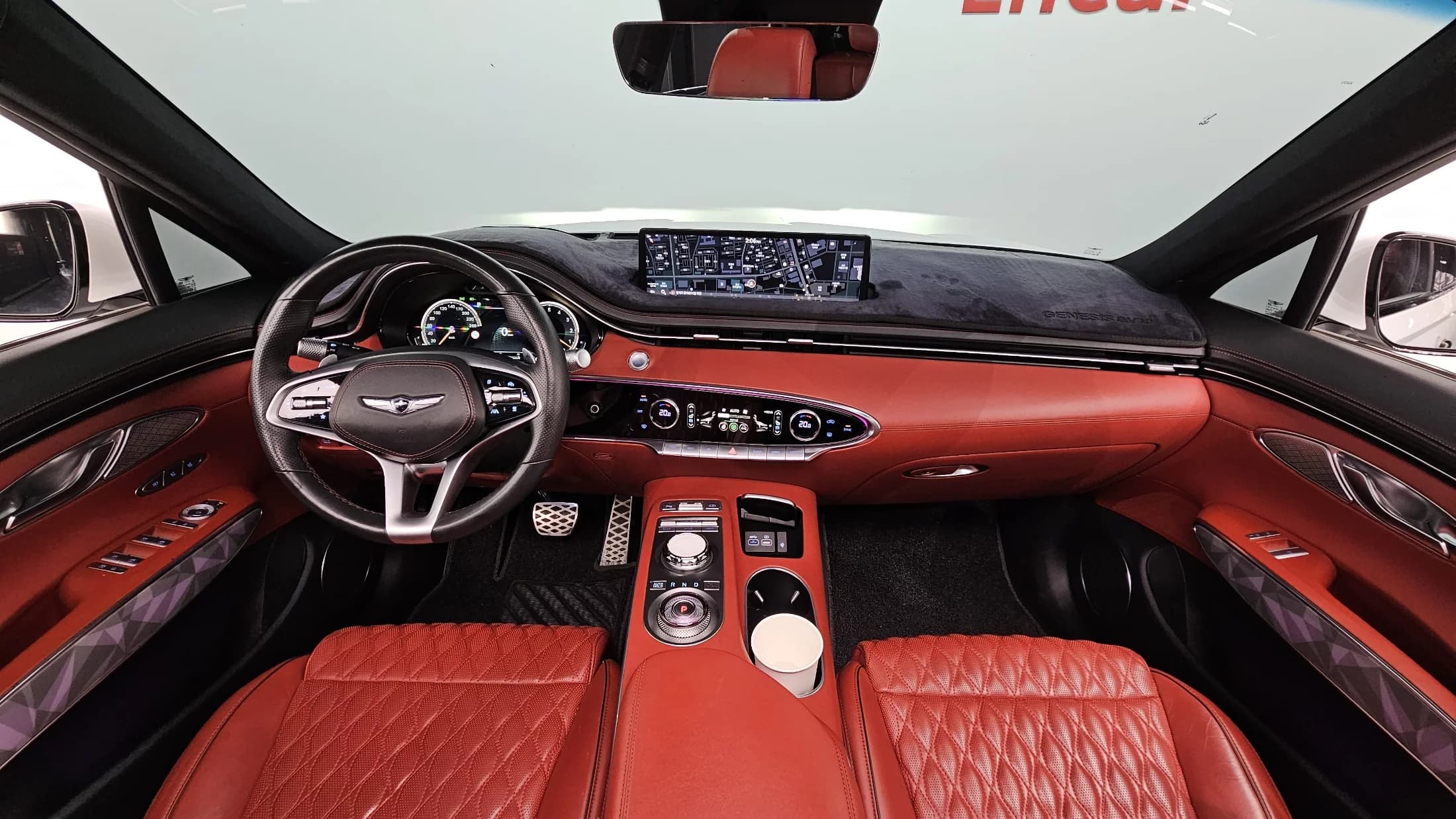Genesis GV70 3.5T Gasoline AWD, 2022 г. 77035 км. — фото 7