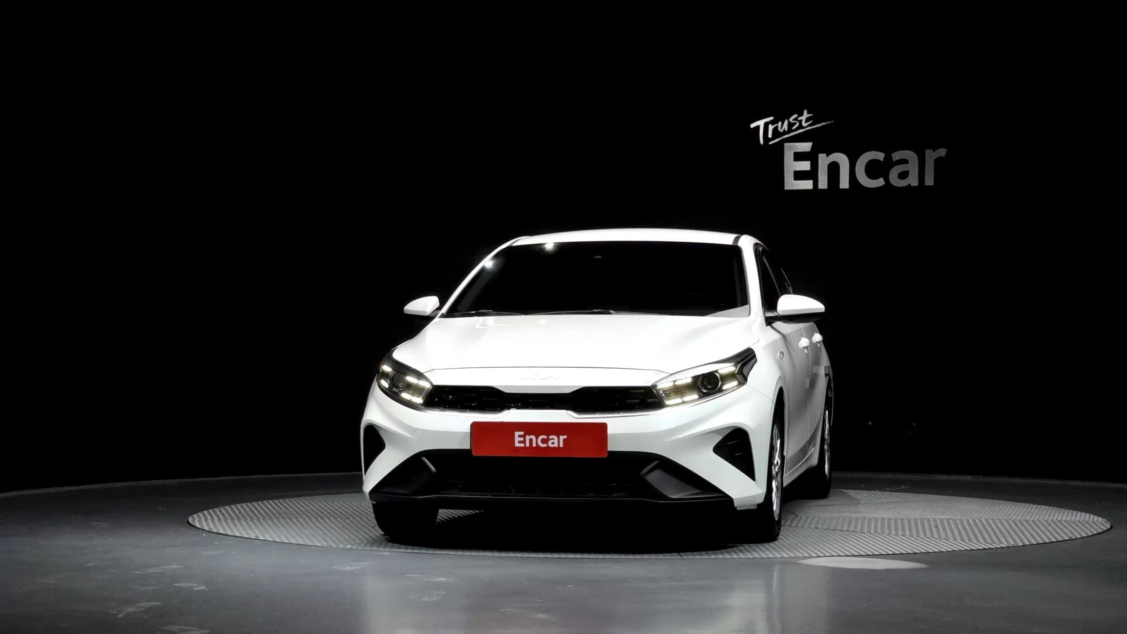 Kia K3 (Киа Церато) 1.6 Trendy, 2023 г. 38671 км. — фото 3