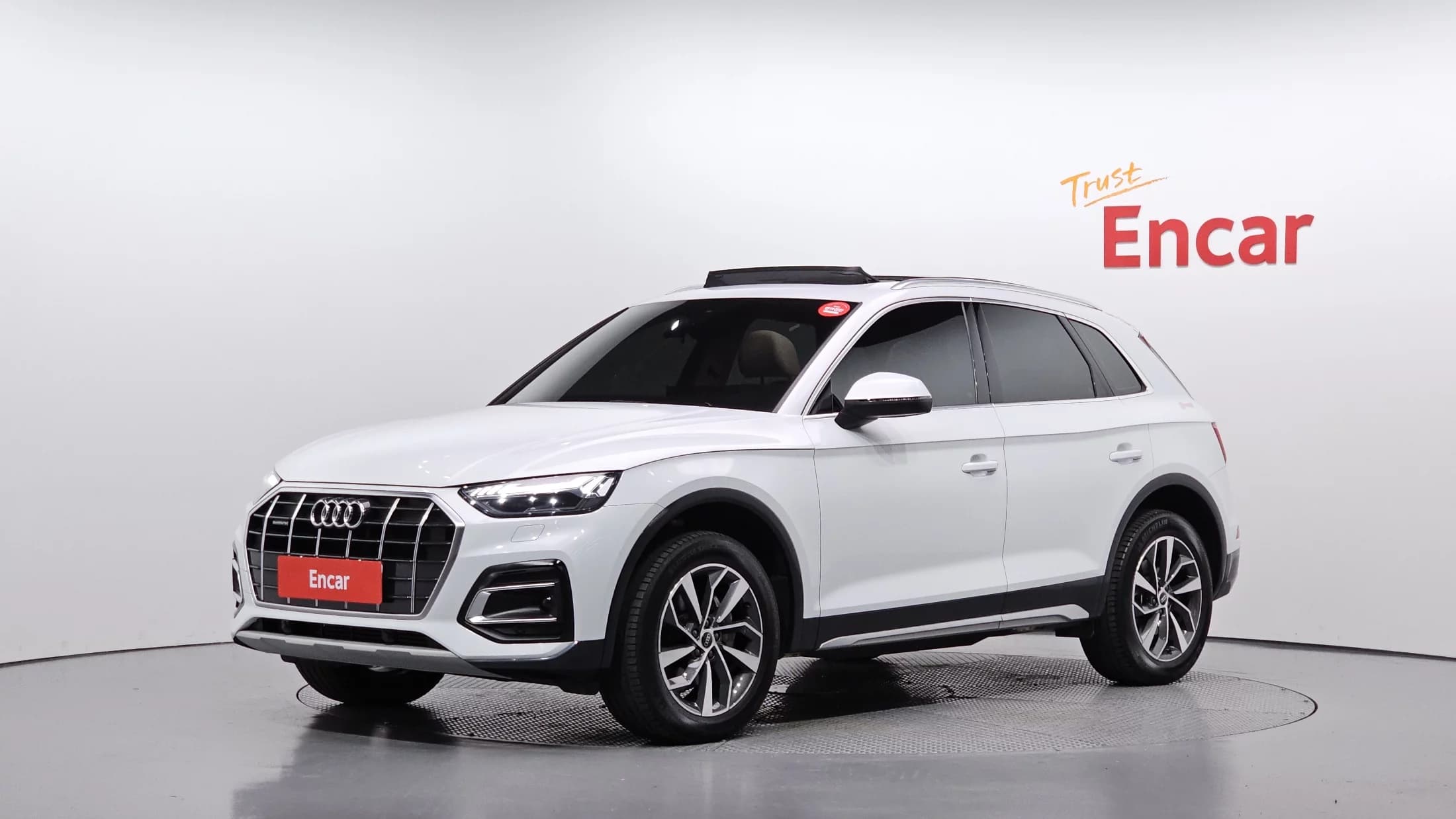 Audi Q5 45 TFSI Quattro, 2023 г. 28057 км.