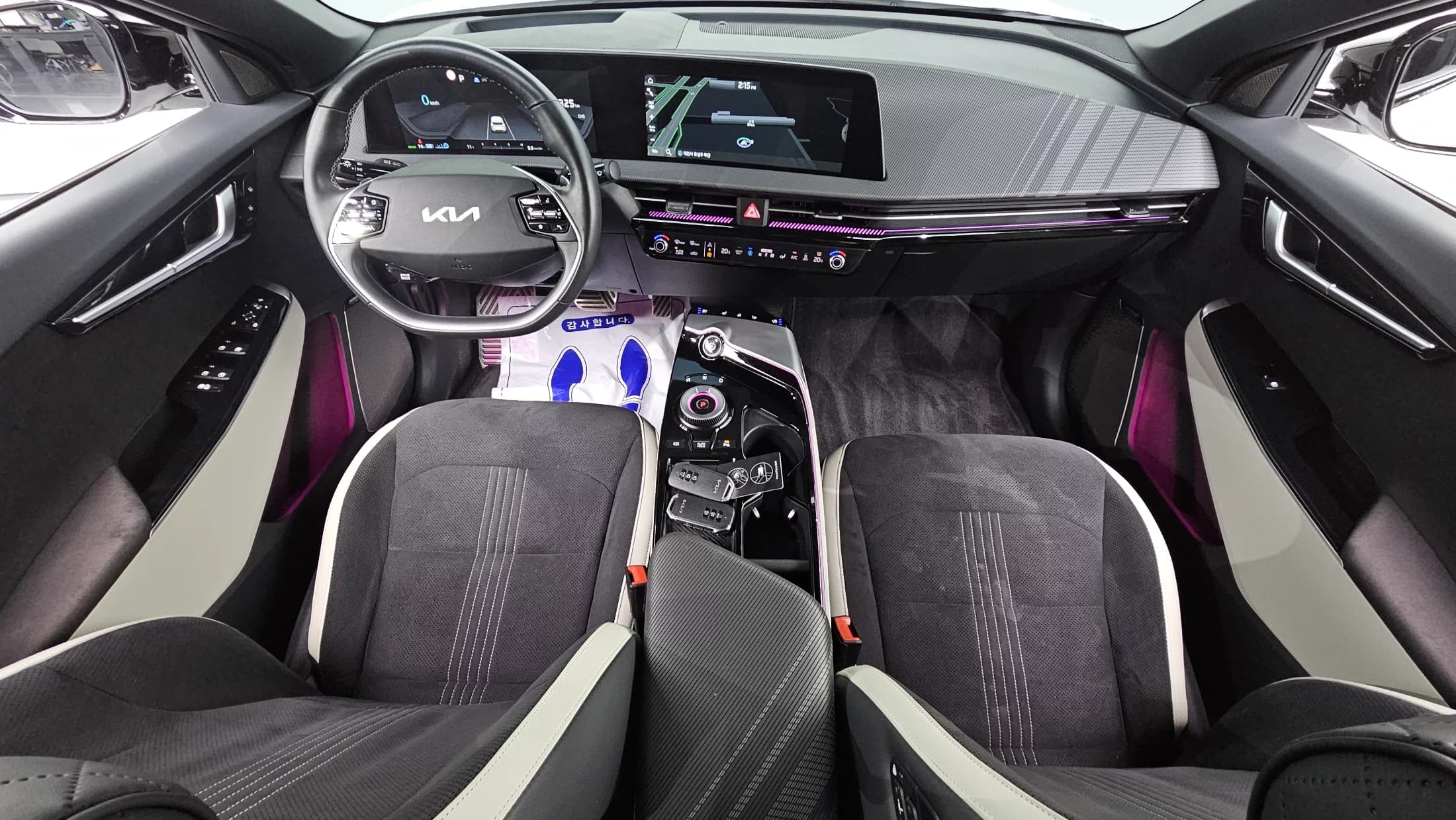 Kia EV6 Long Range 4WD GT Line, электромобиль, 2022 г. 36493 км. — фото 7