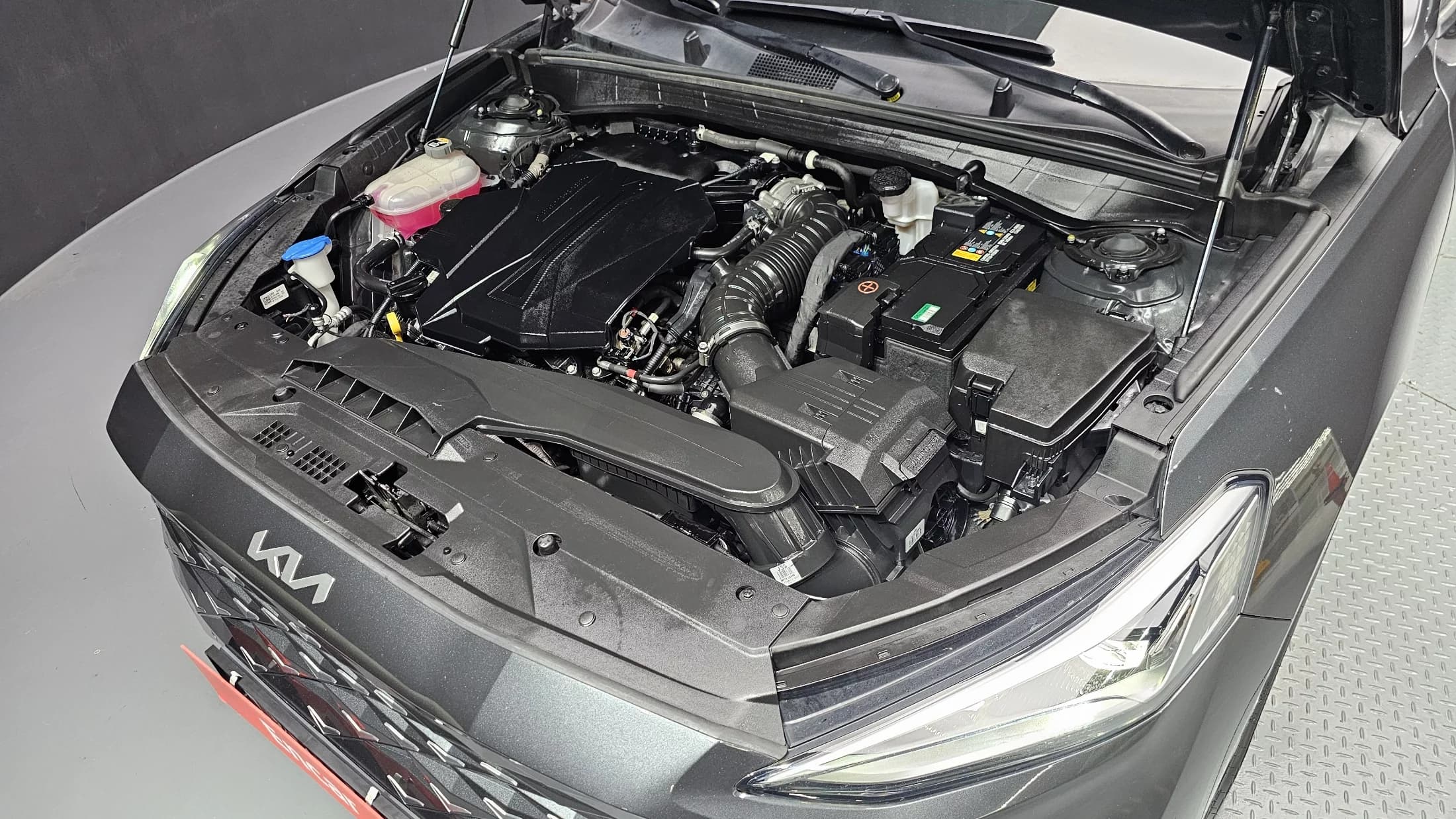 Kia K8 3.5 LPG 2WD Noblesse, 2021 г. 93690 км. — фото 6
