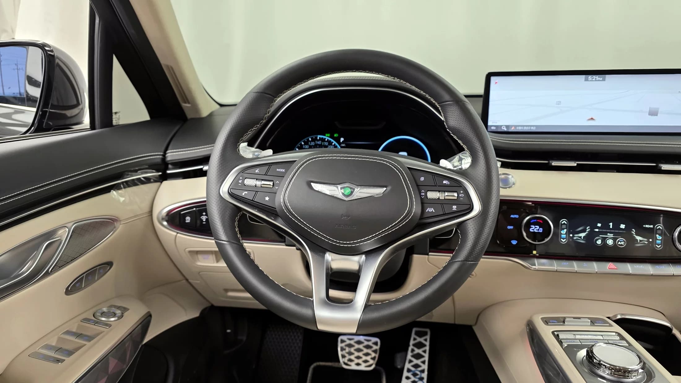 Genesis GV70 2.5T Gasoline AWD, 2023 г. 23910 км. — фото 13