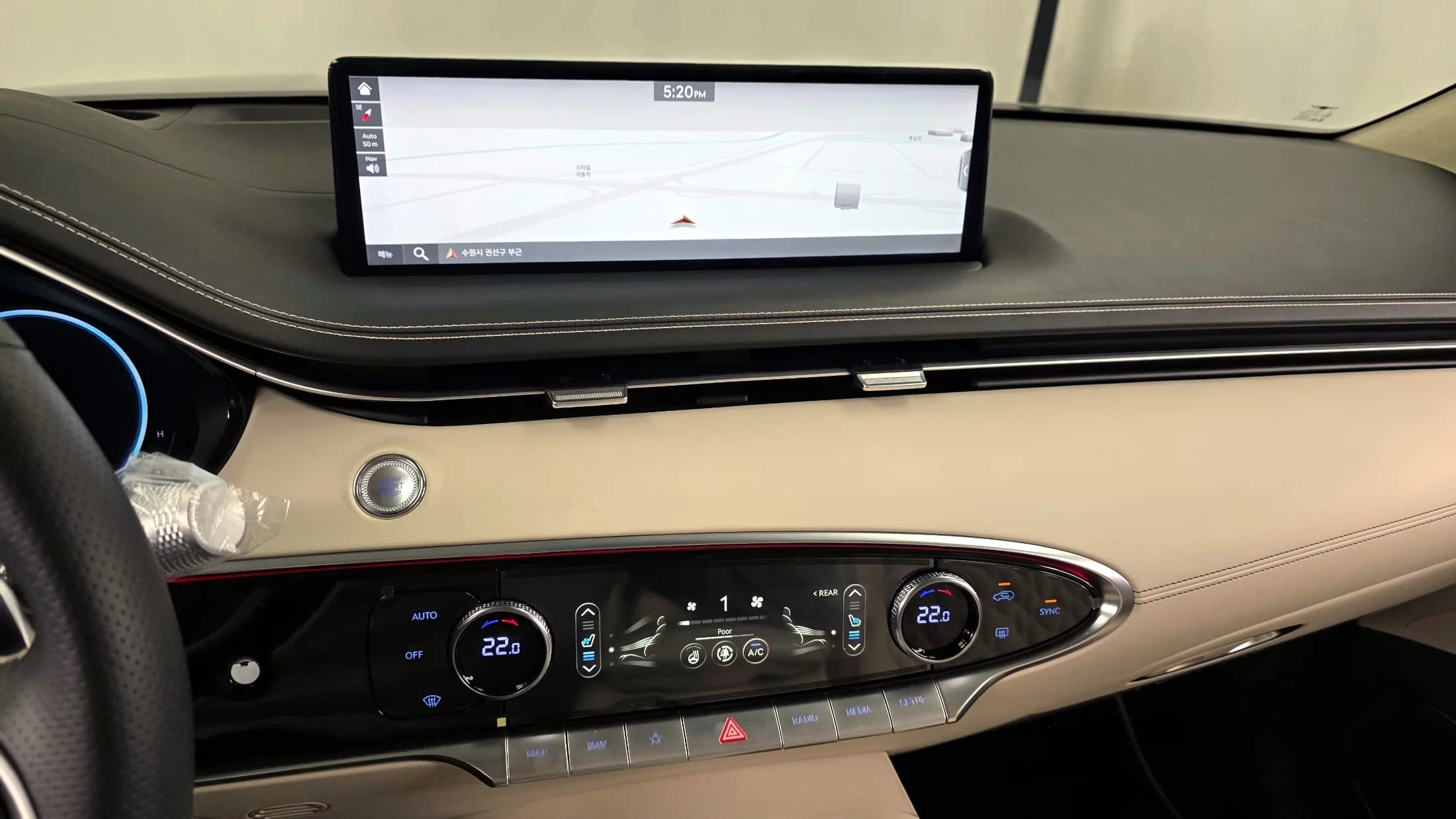 Genesis GV70 2.5T Gasoline AWD, 2023 г. 23910 км. — фото 14