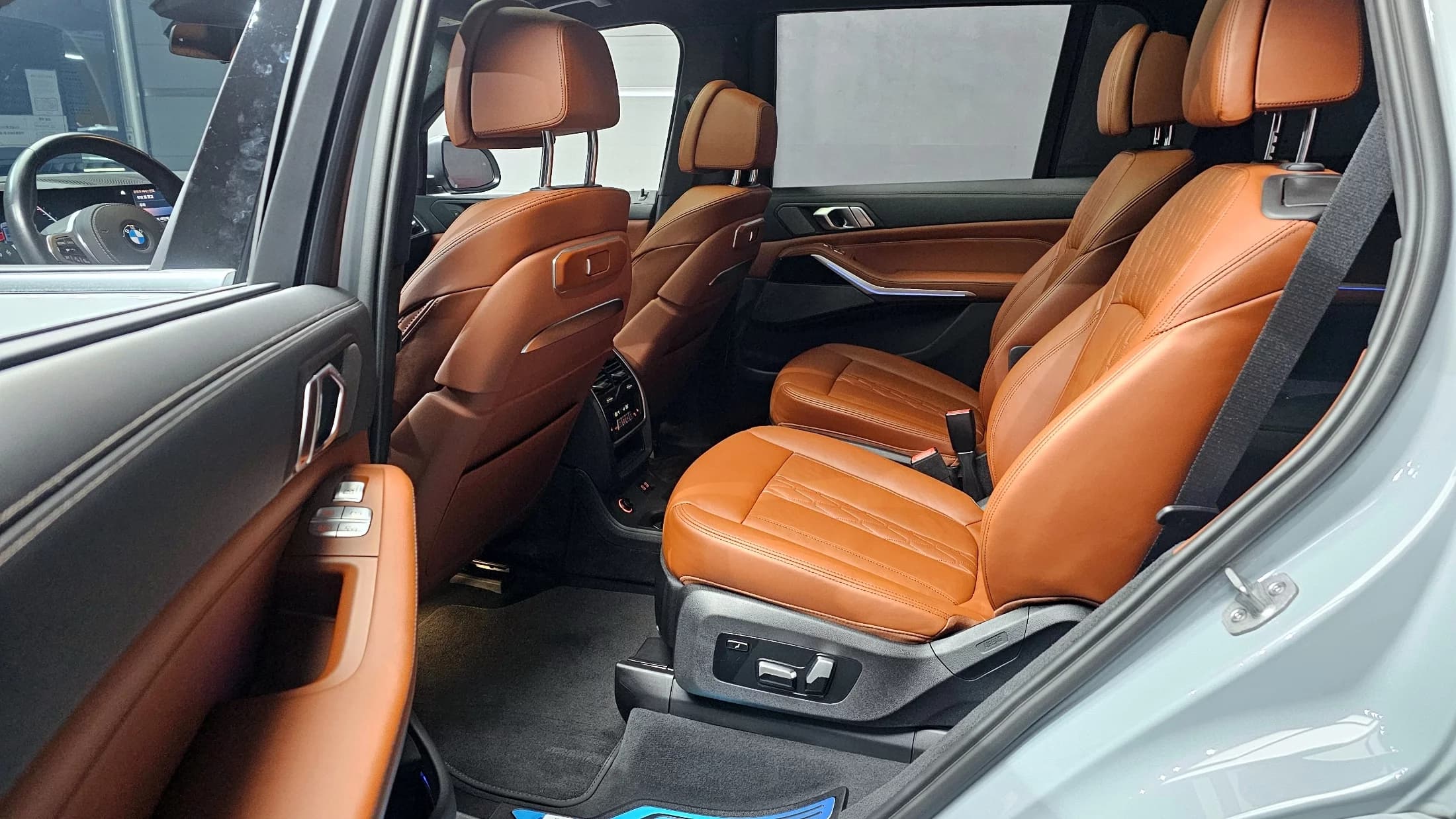 BMW X7 xDrive 40i M Sport 6STR, 2023 г. 25500 км. — фото 13