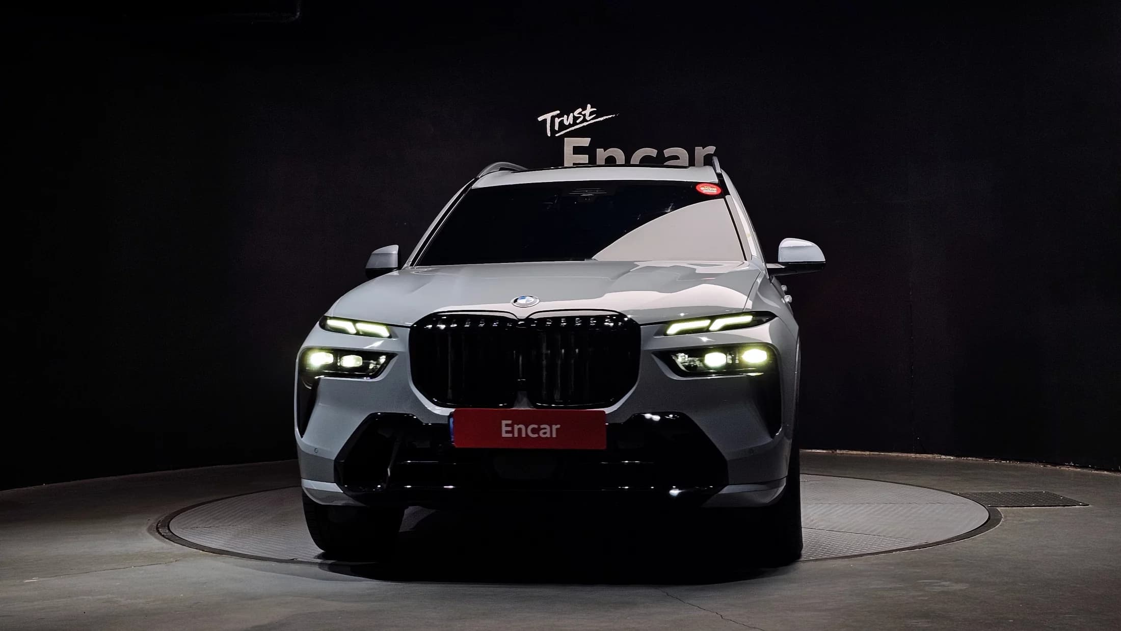 BMW X7 xDrive 40i M Sport 6STR, 2023 г. 25500 км. — фото 3