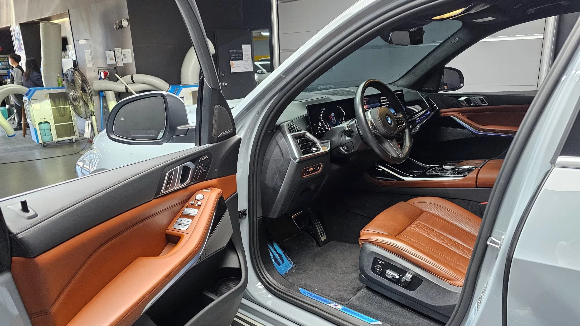 BMW X7 xDrive 40i M Sport 6STR, 2023 г. 25500 км. — фото 10