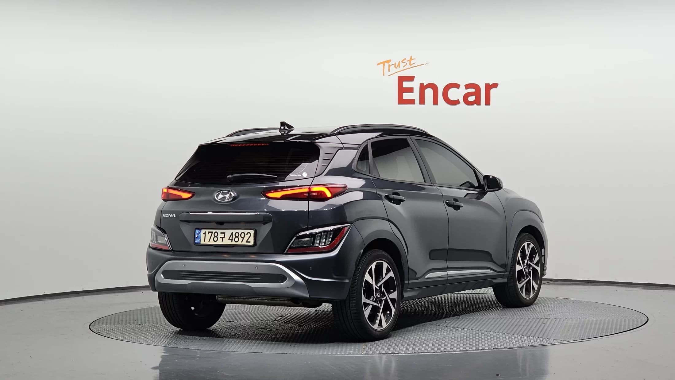 Hyundai Kona Gasoline 1.6 Turbo 2WD Inspiration, 2021 г. 32064 км. — фото 2