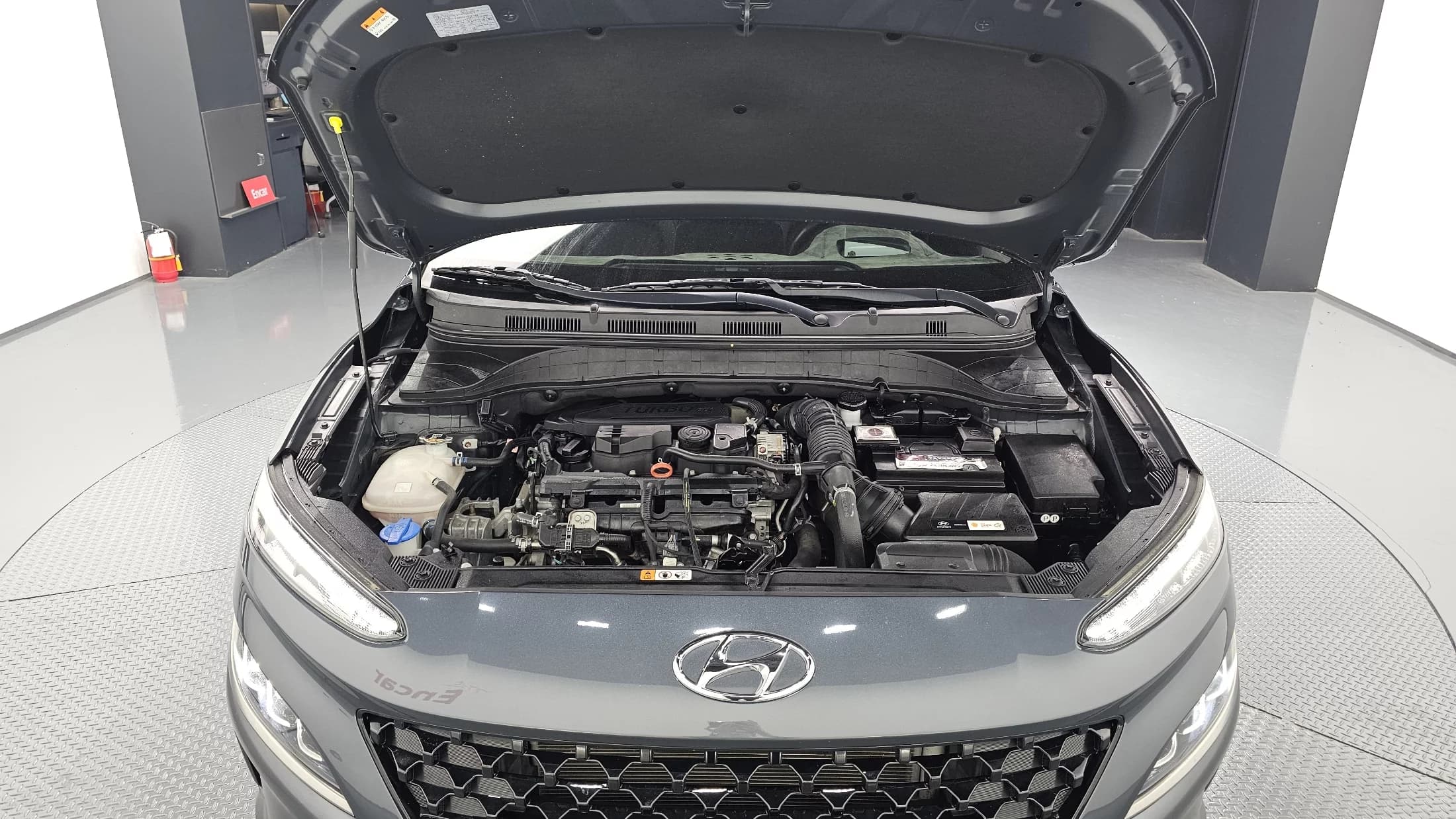 Hyundai Kona Gasoline 1.6 Turbo 2WD Inspiration, 2021 г. 32064 км. — фото 6