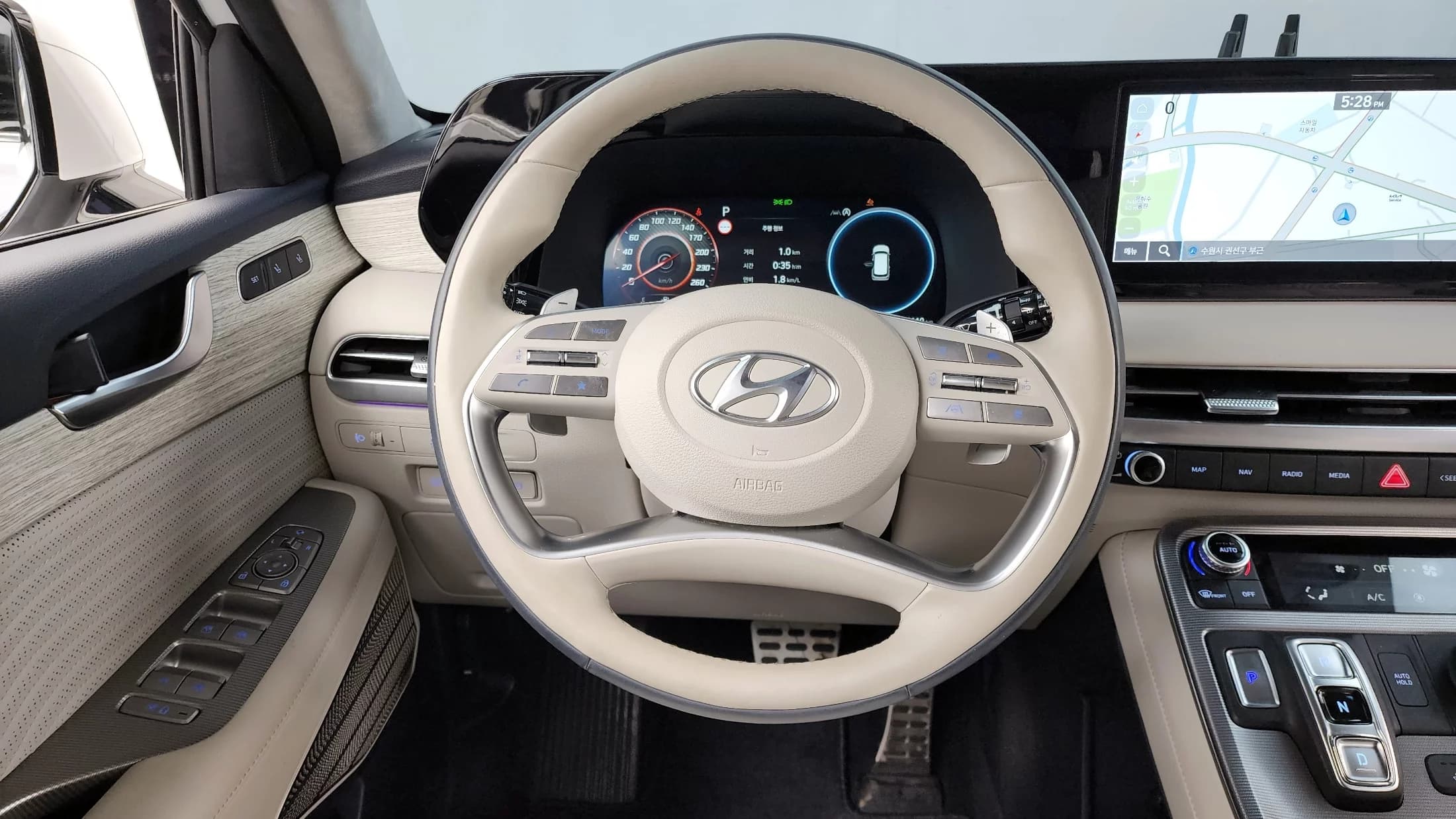 Hyundai Palisade Diesel 2.2 2WD Calligraphy, 2023 г. 42221 км. — фото 13