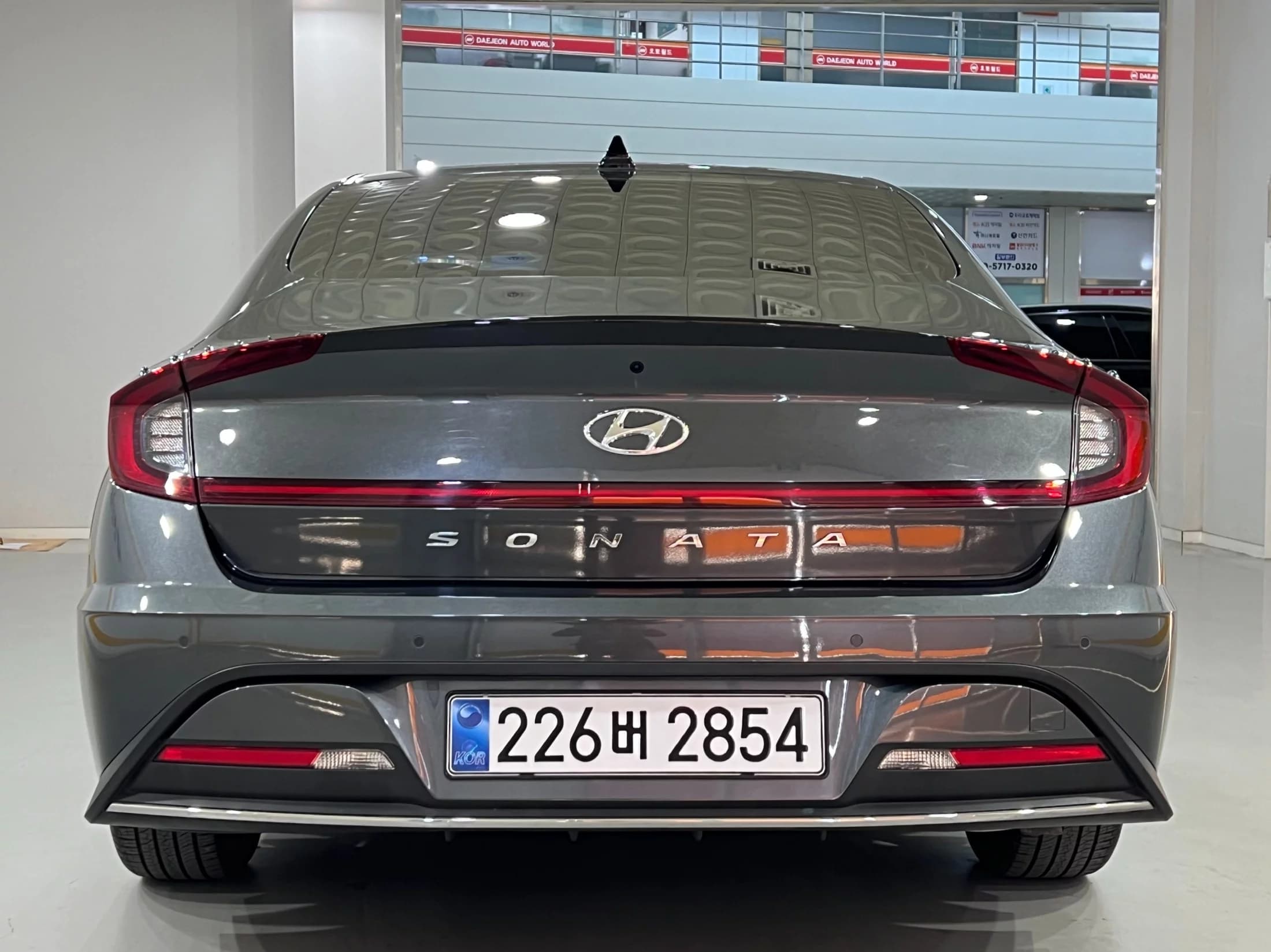 Hyundai Sonata Inspiration, гибрид, 2023 г. 43663 км. — фото 4