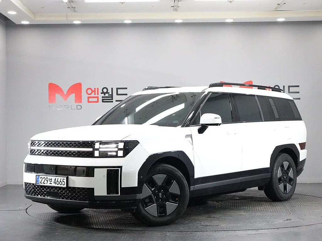 Hyundai Santa Fe HEV 1.6 2WD Calligraphy, гибрид, 2023 г. 22238 км.