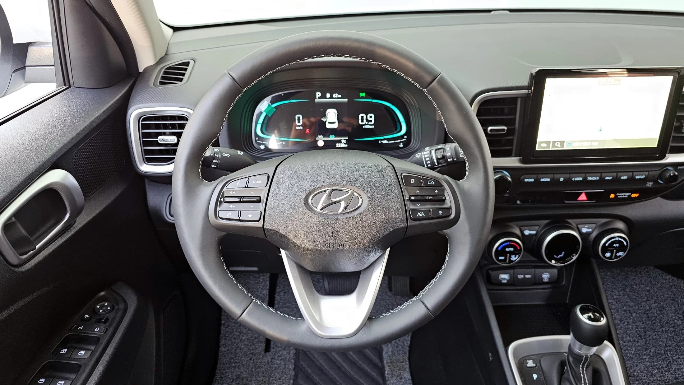 Hyundai Venue 1,6 Premium, 2025 г. 2389 км. — фото 13