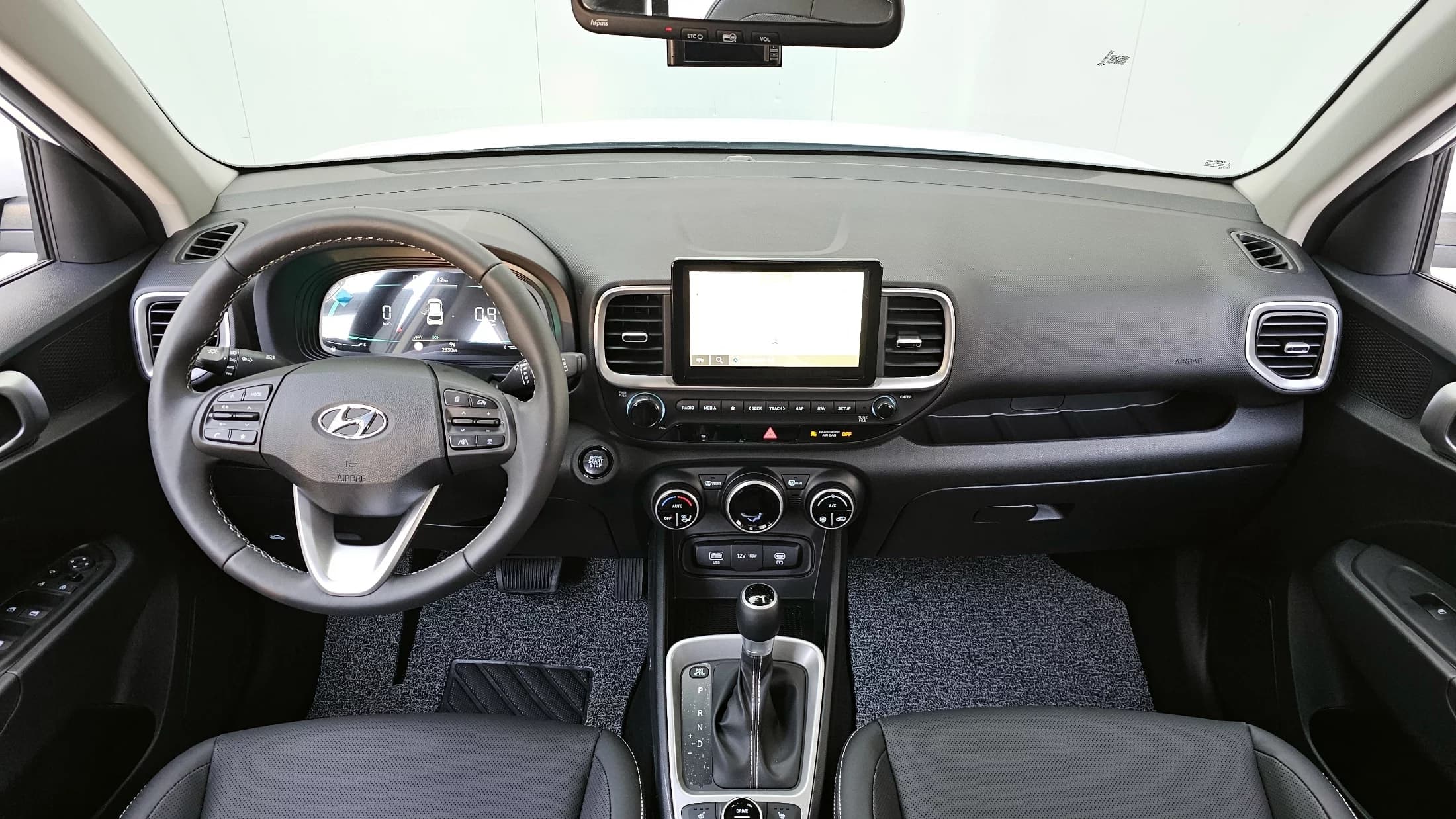 Hyundai Venue 1,6 Premium, 2025 г. 2389 км. — фото 7
