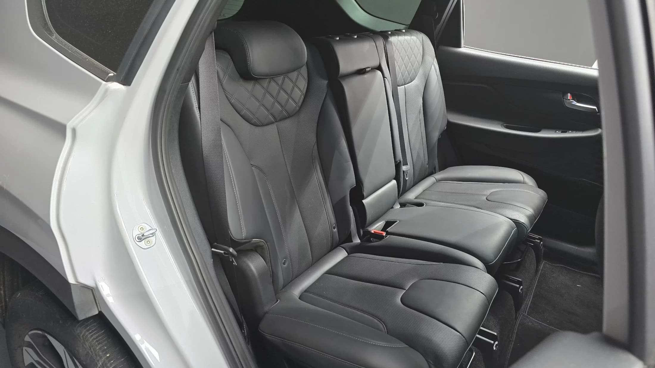 Hyundai Santa Fe Gasoline 2.5T 4WD Exclusive, 2022 г. 40618 км. — фото 12