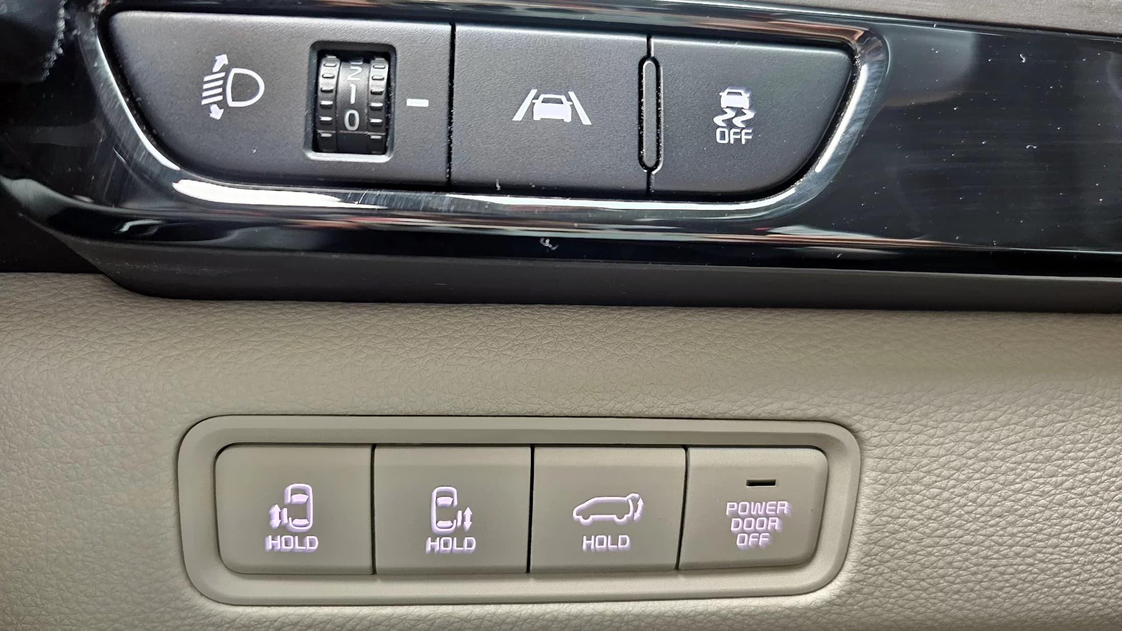 Kia Carnival Gasoline 7-Seater Signature, 2022 г. 61341 км. — фото 18