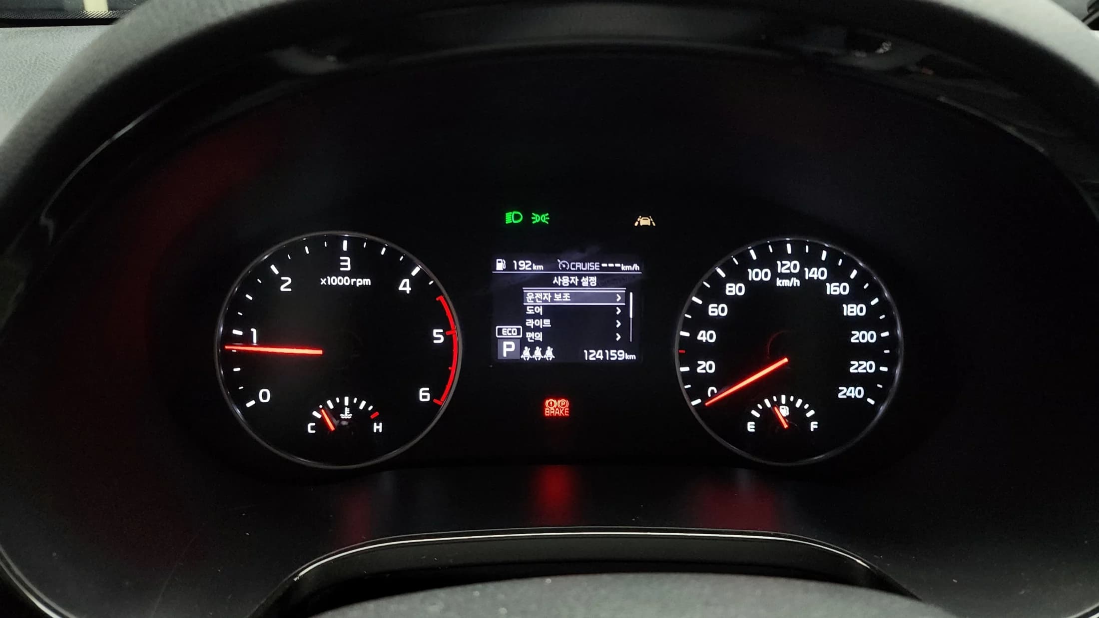 Kia Seltos Diesel 1.6 4WD Trendy, 2021 г. 124178 км. — фото 8