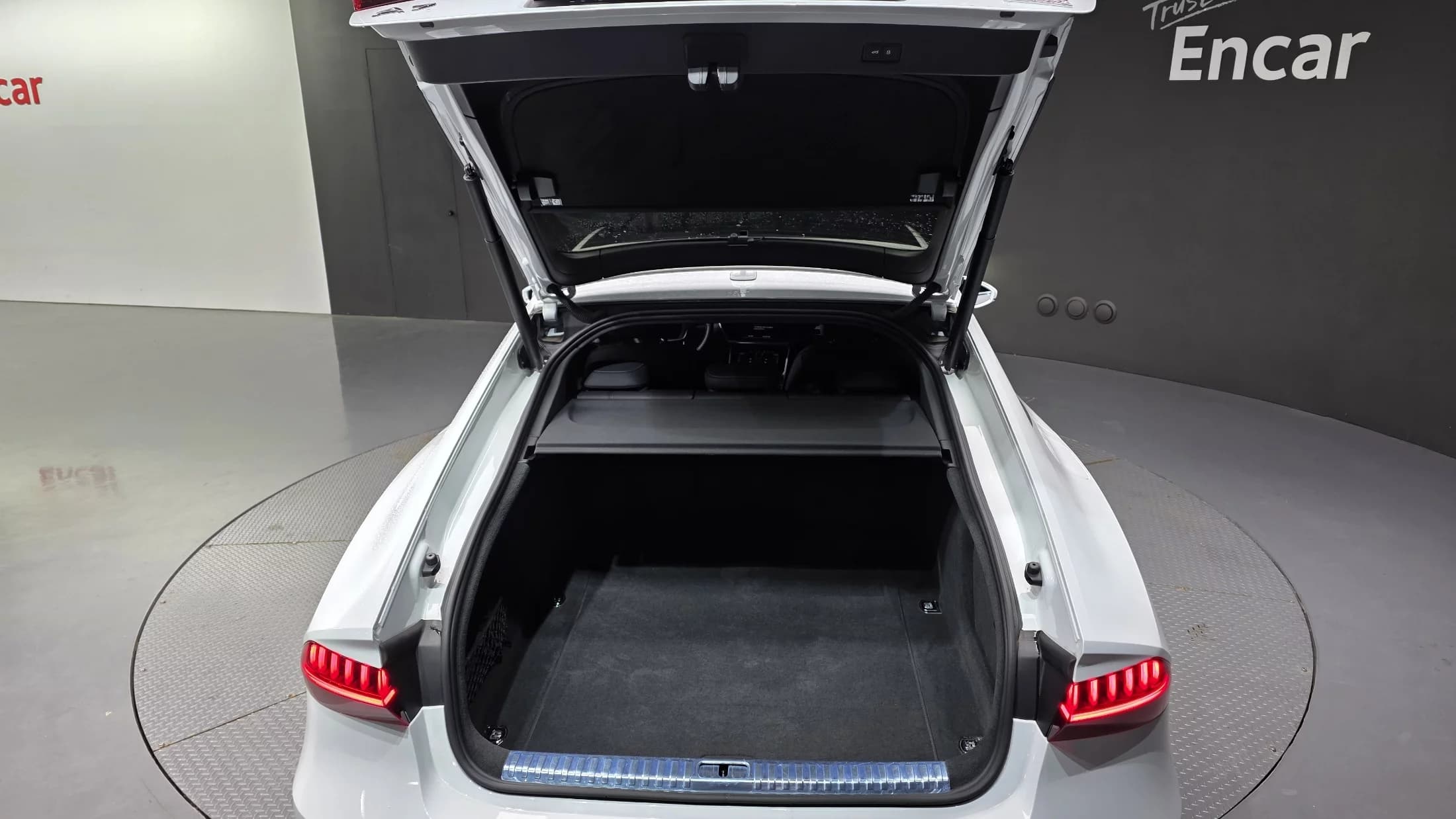 Audi A7 45 TDI Quattro Premium, 2021 г. 93631 км. — фото 20