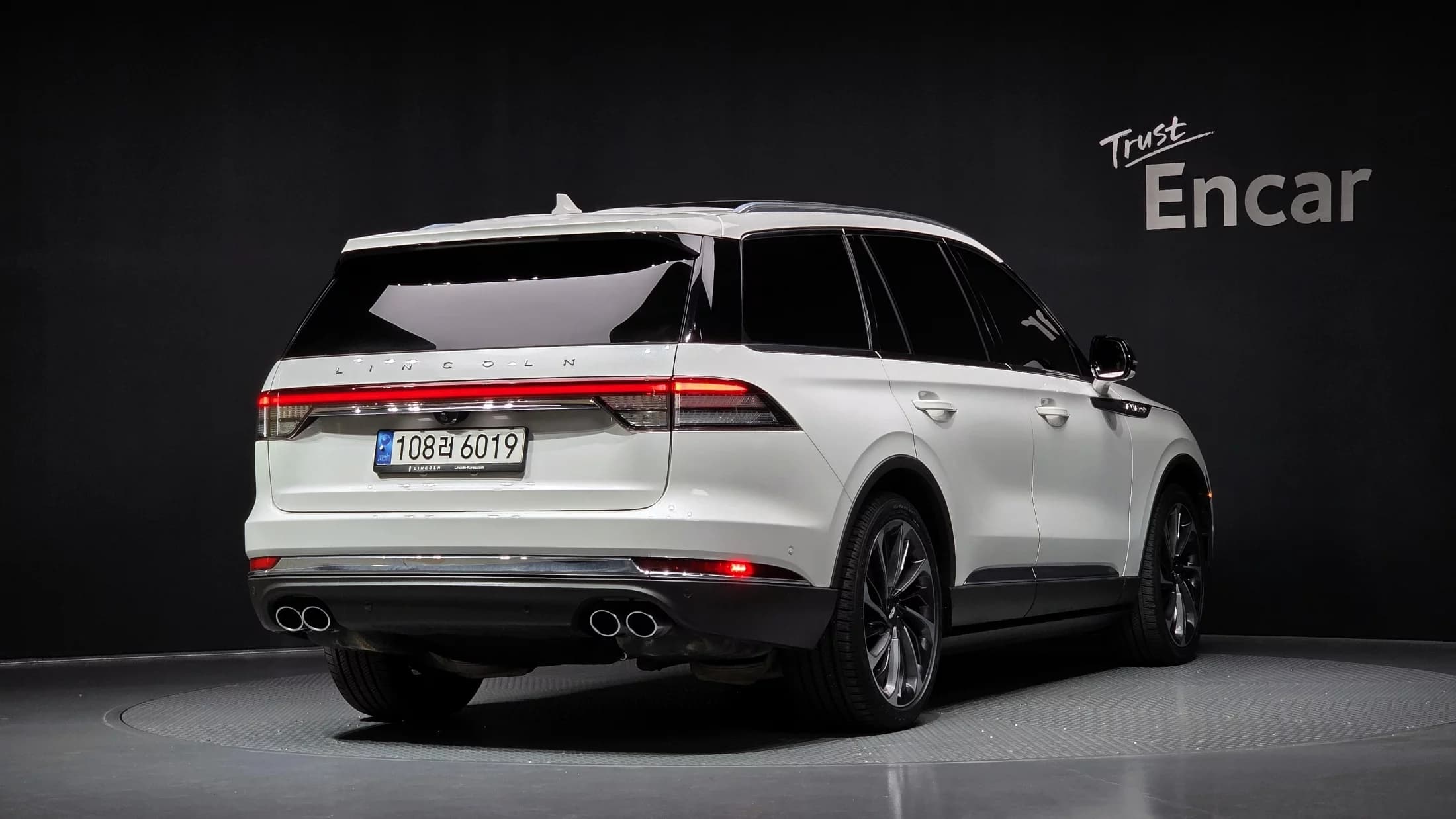 Lincoln AVIATOR 3.0 Reserve  AWD, 2023 г. 22891 км. — фото 2