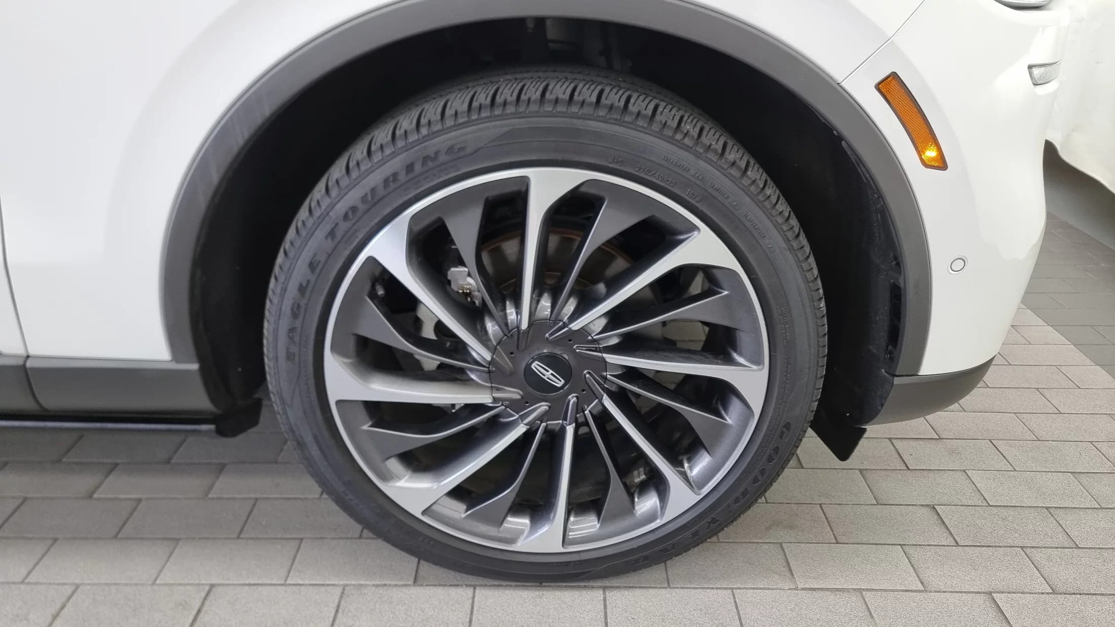 Lincoln AVIATOR 3.0 Reserve  AWD, 2023 г. 22891 км. — фото 5