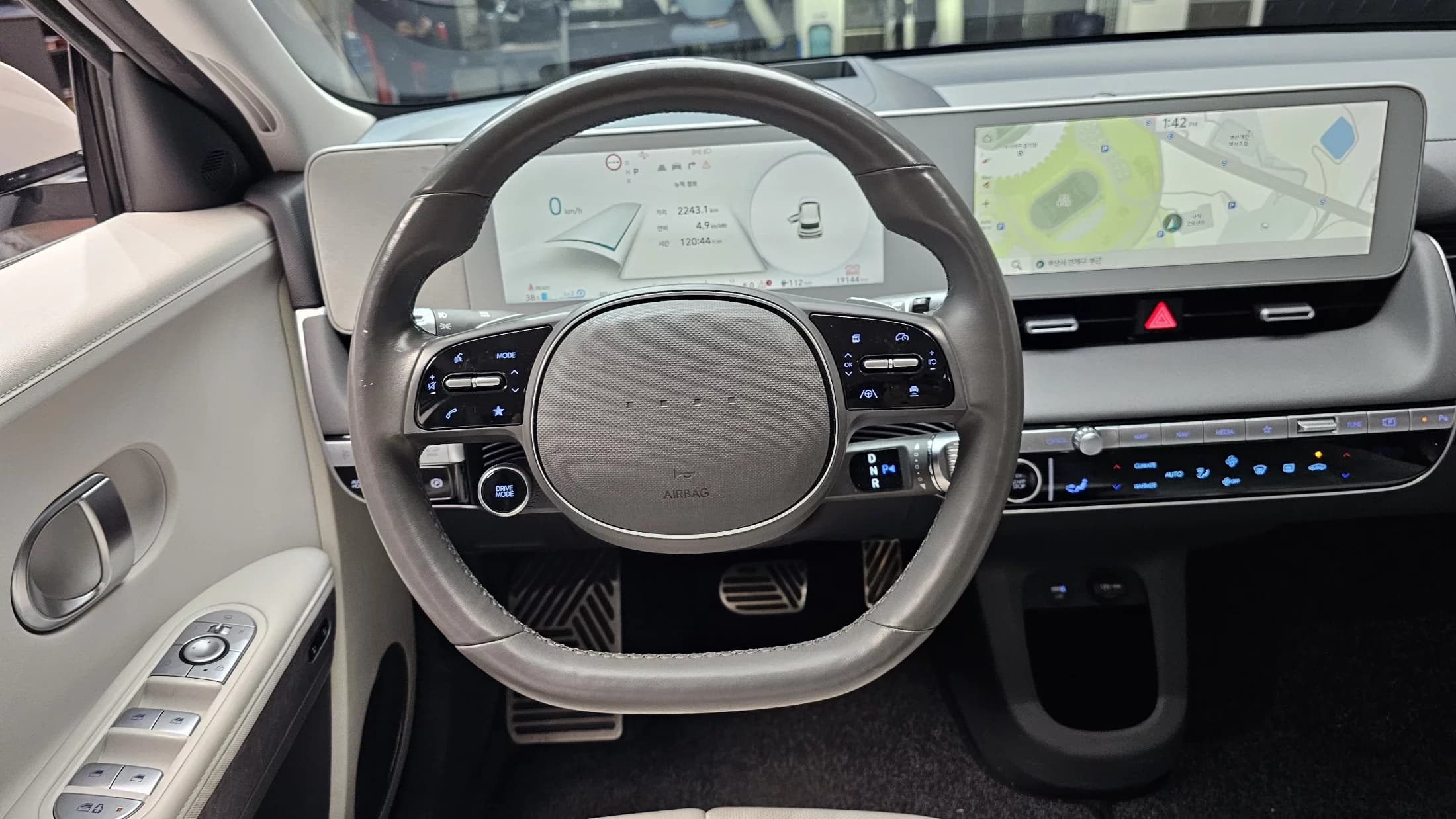 Hyundai Ioniq 5 Long range Prestige, электромобиль, 2021 г. 19191 км. — фото 13