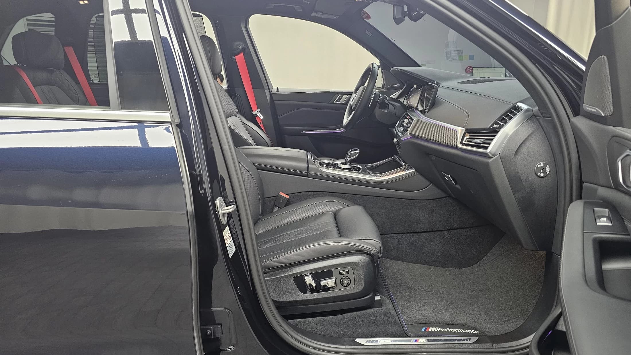 BMW X5 xDrive 30d M Sport, 2023 г. 39620 км. — фото 11