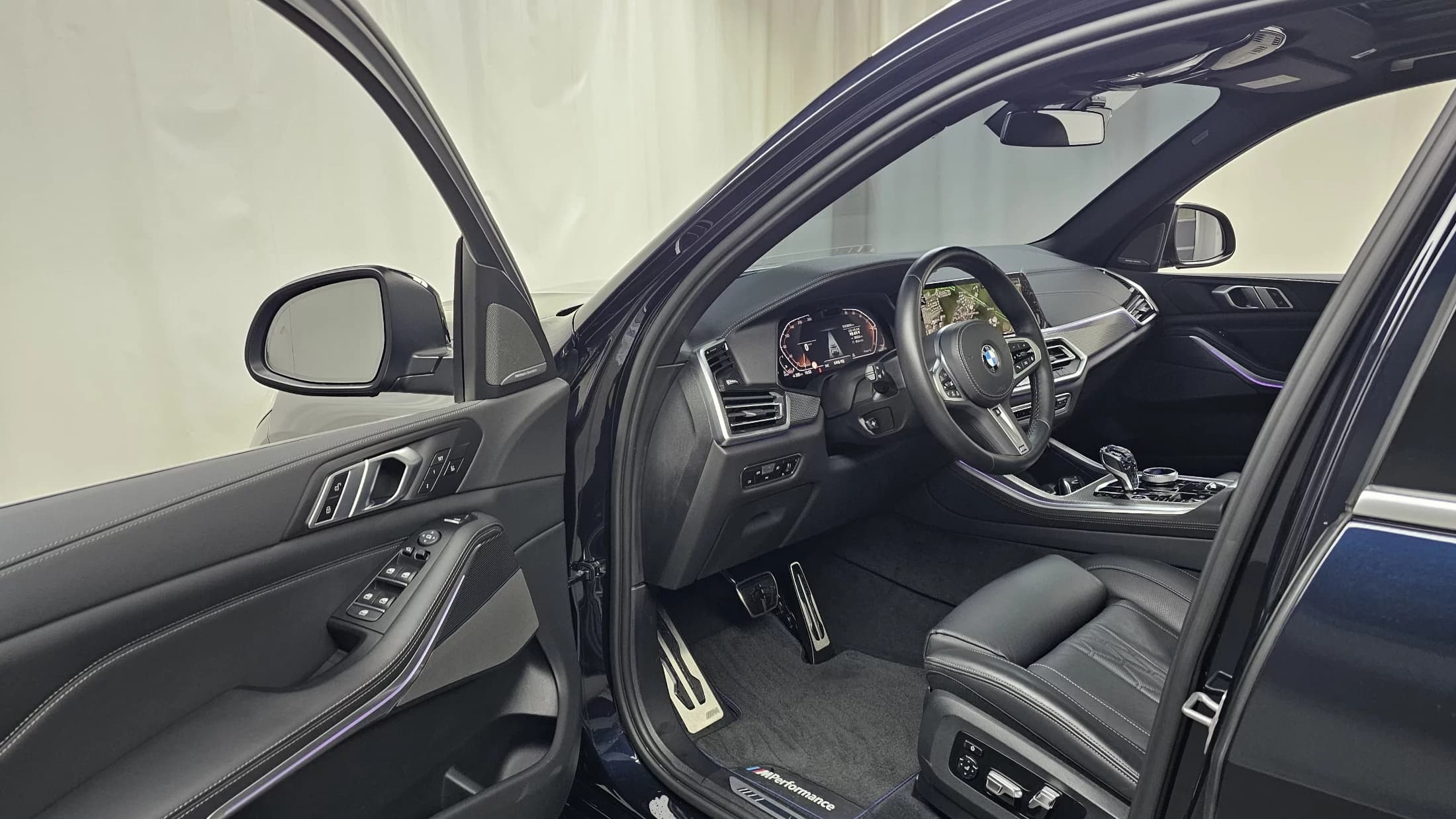 BMW X5 xDrive 30d M Sport, 2023 г. 39620 км. — фото 10