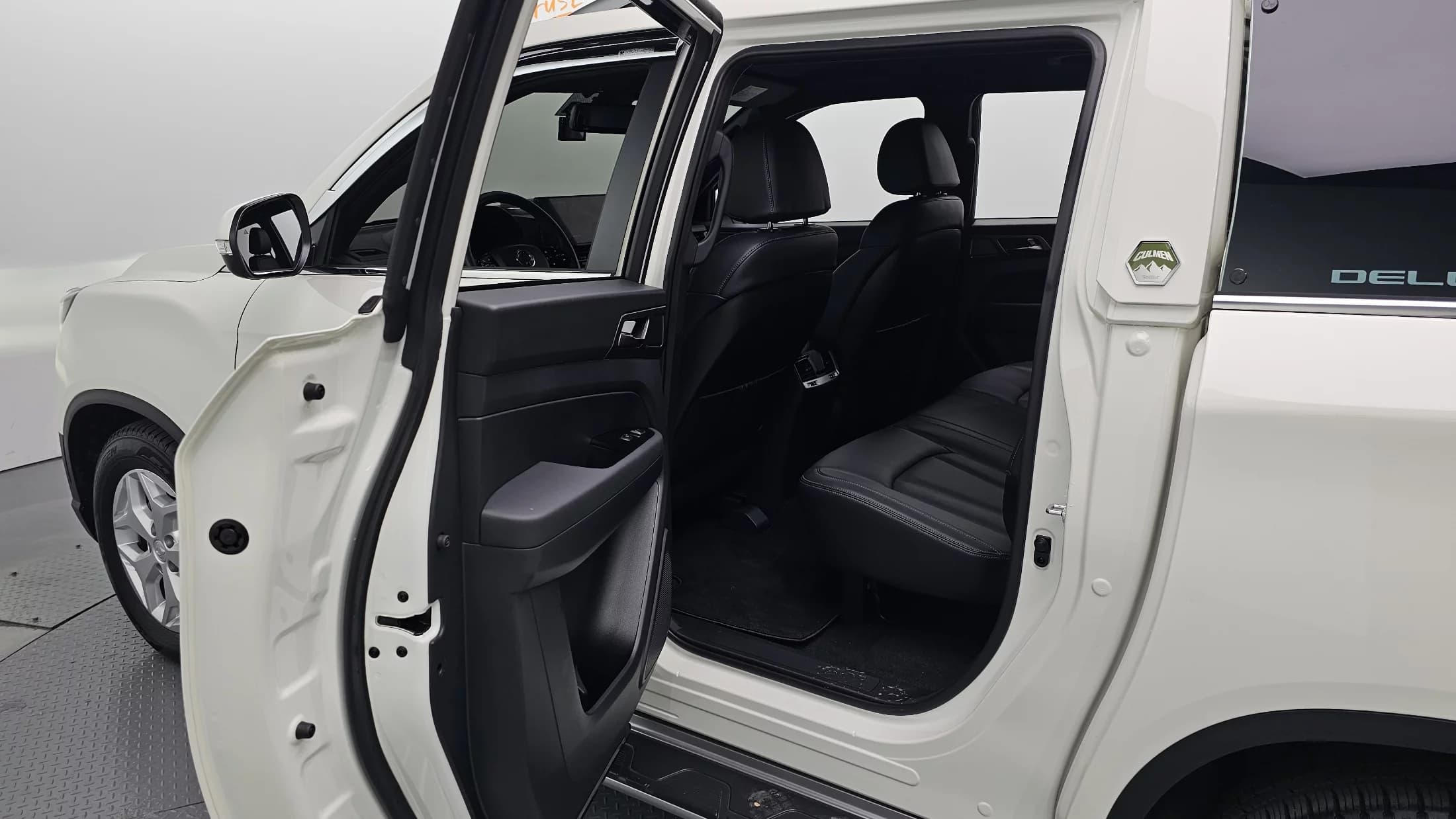 SsangYong Rexton Diesel 2.2 4WD Culman Prestige, 2024 г. 9288 км. — фото 12