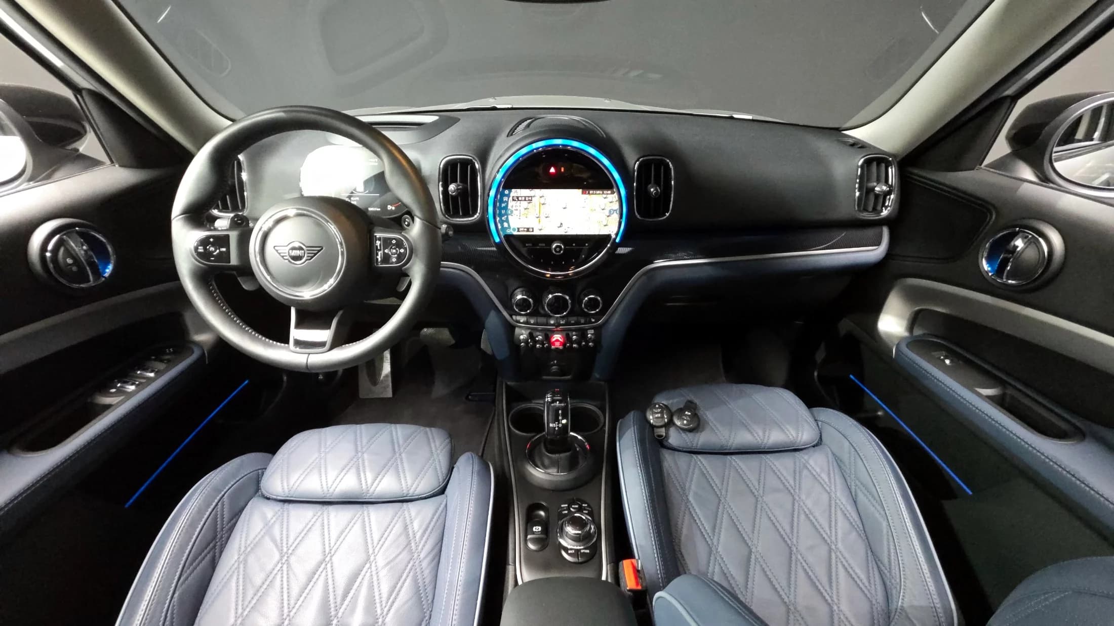 MINI Countryman ALL4 Classic Launch Pack 2nd, 2023 г. 47934 км. — фото 7