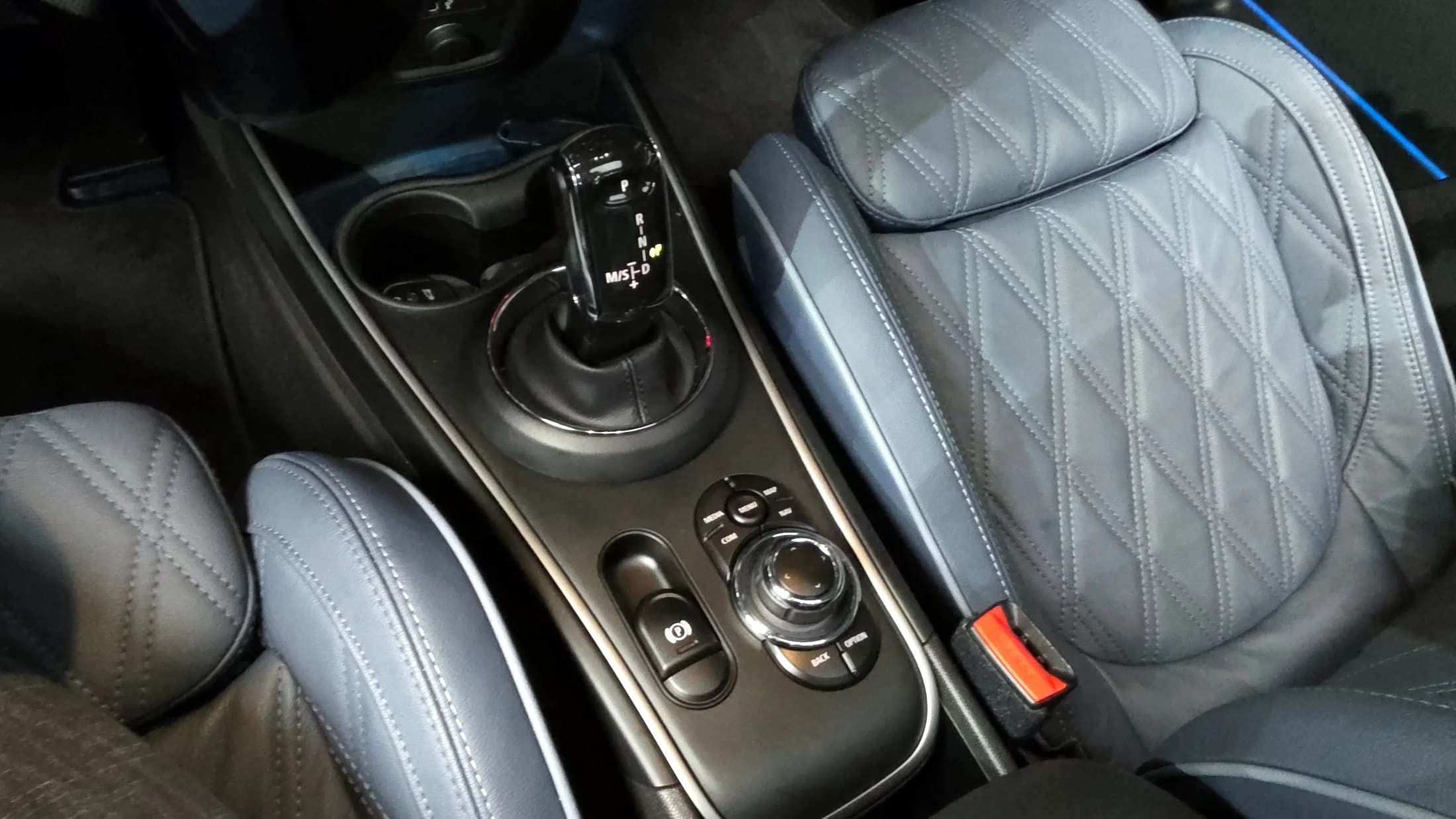 MINI Countryman ALL4 Classic Launch Pack 2nd, 2023 г. 47934 км. — фото 9