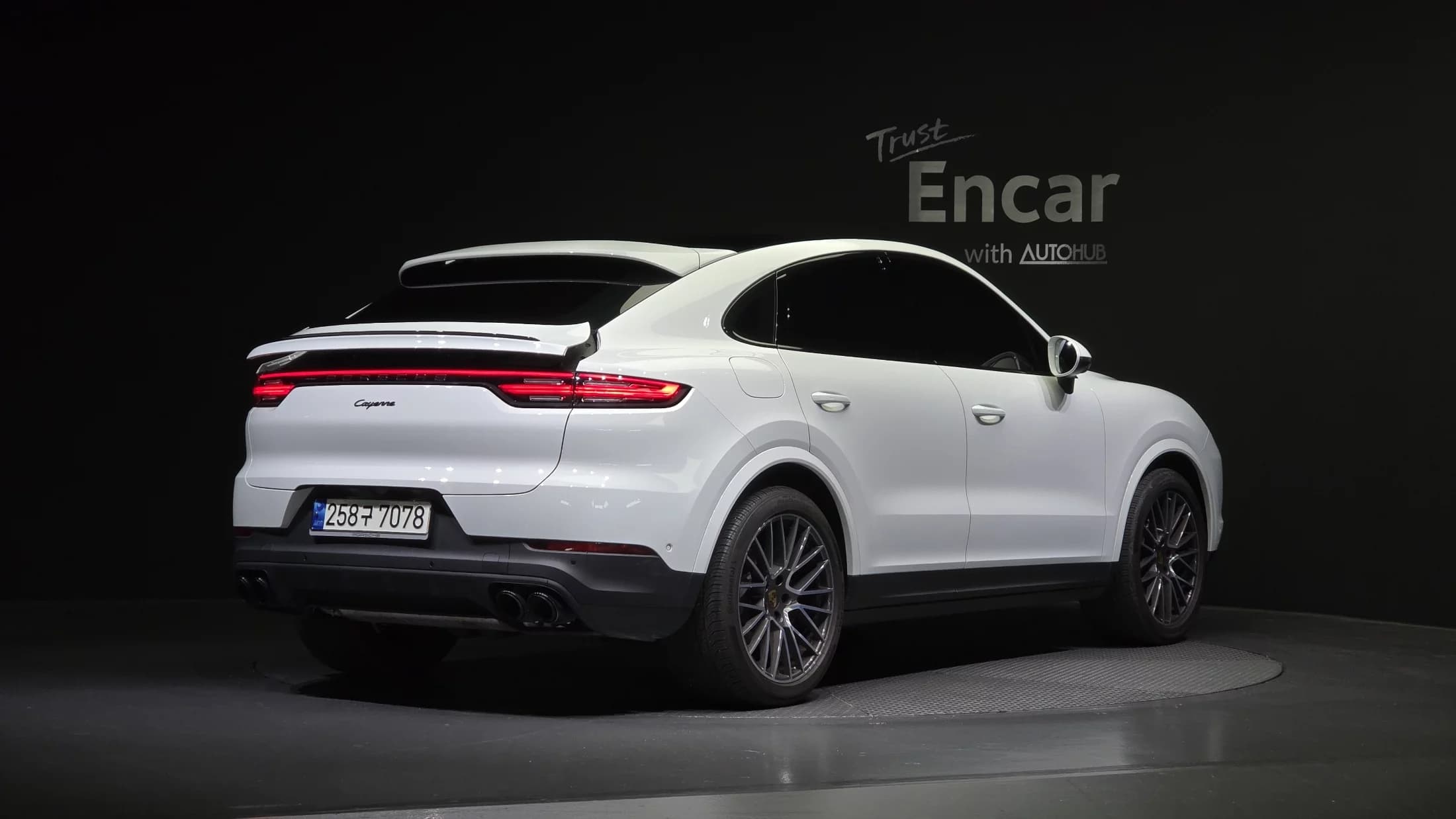 Porsche CAYENNE 3.0 Coupe, 2021 г. 12632 км. — фото 2