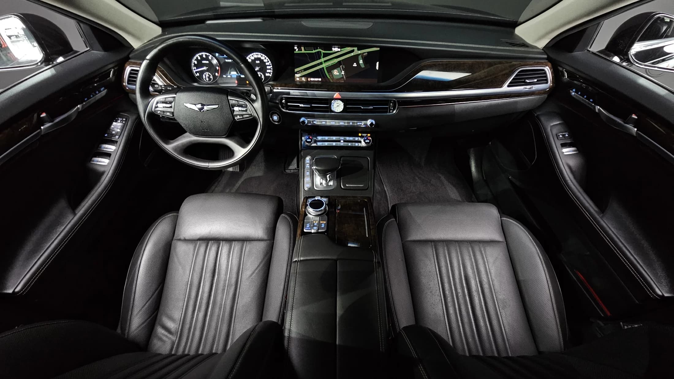 Genesis G90 3.8 AWD Premium Luxury, 2021 г. 78077 км. — фото 7