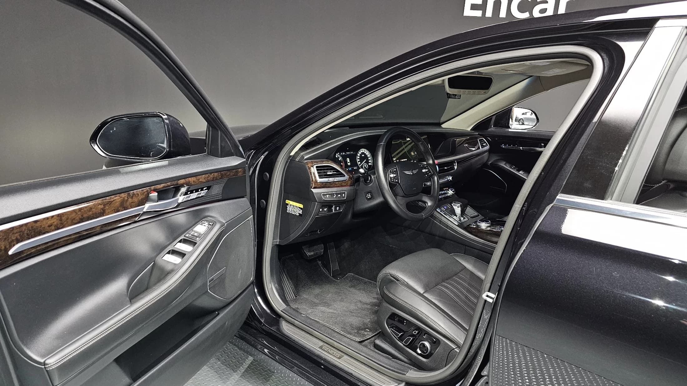 Genesis G90 3.8 AWD Premium Luxury, 2021 г. 78077 км. — фото 10