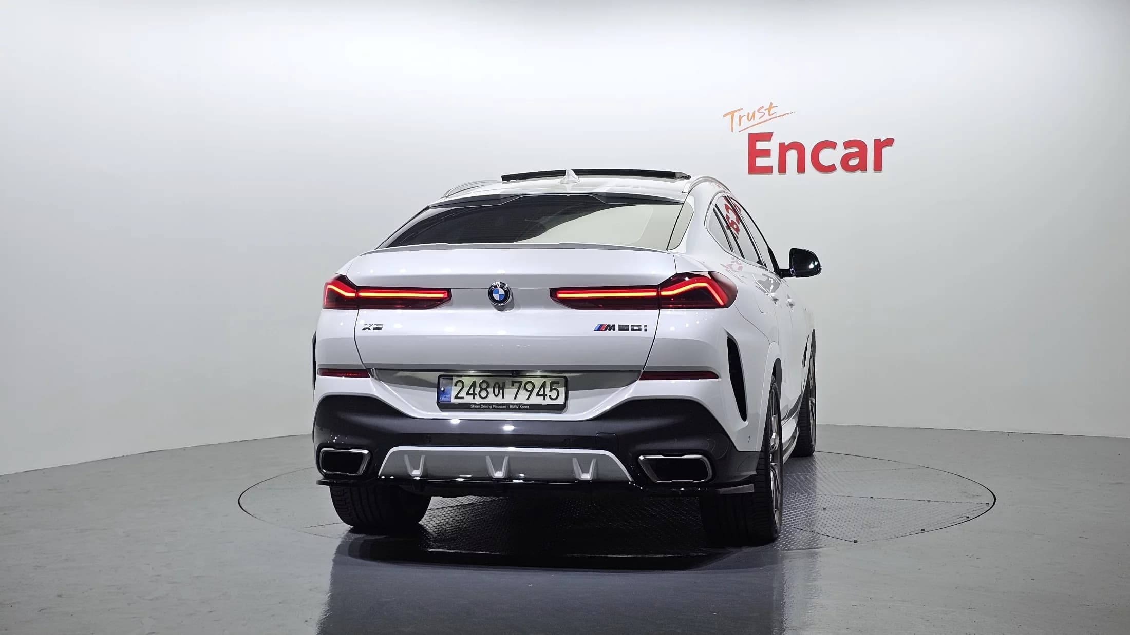 BMW X6 M50i, 2021 г. 73033 км. — фото 4