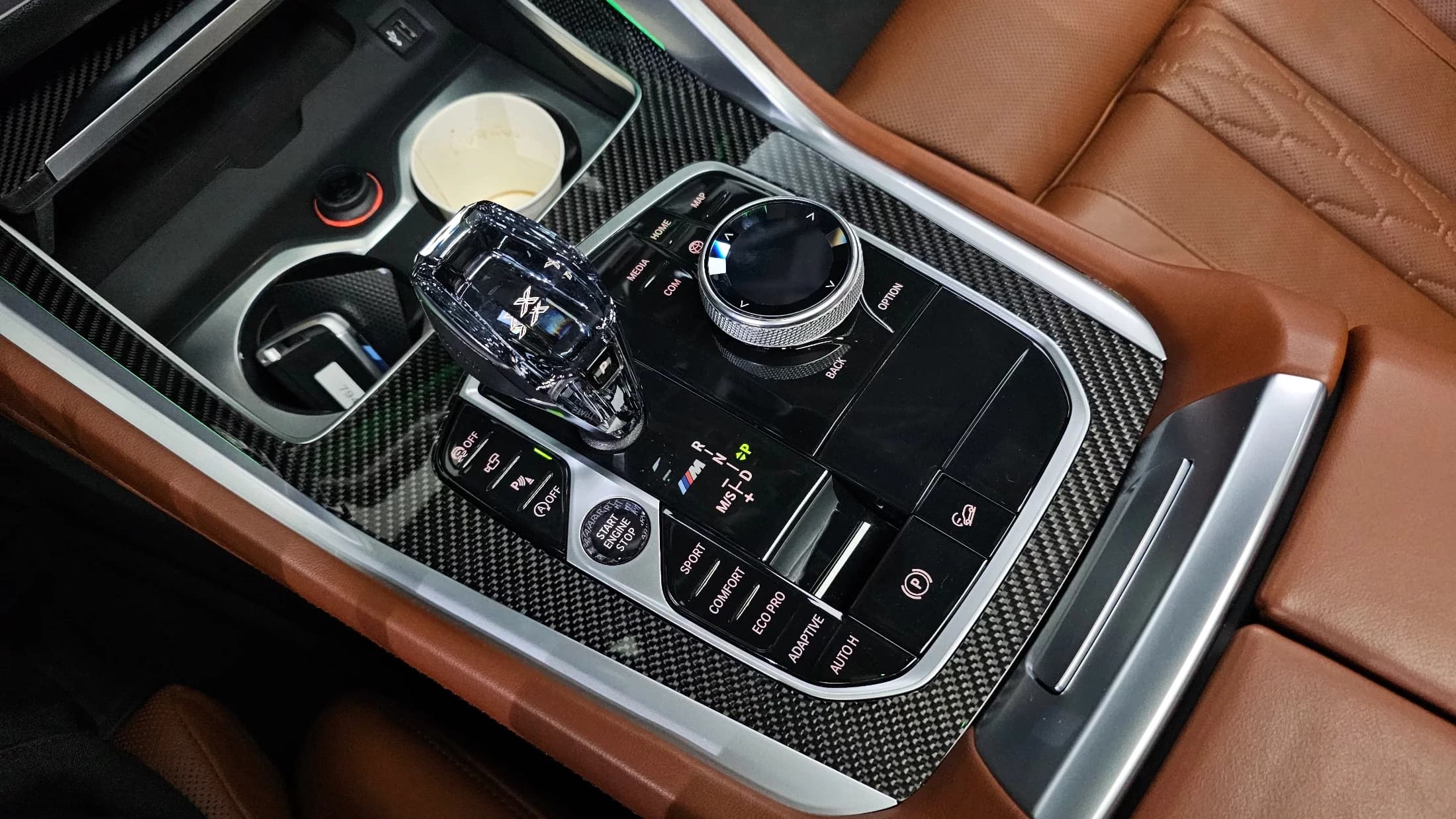 BMW X6 M50i, 2021 г. 73033 км. — фото 9