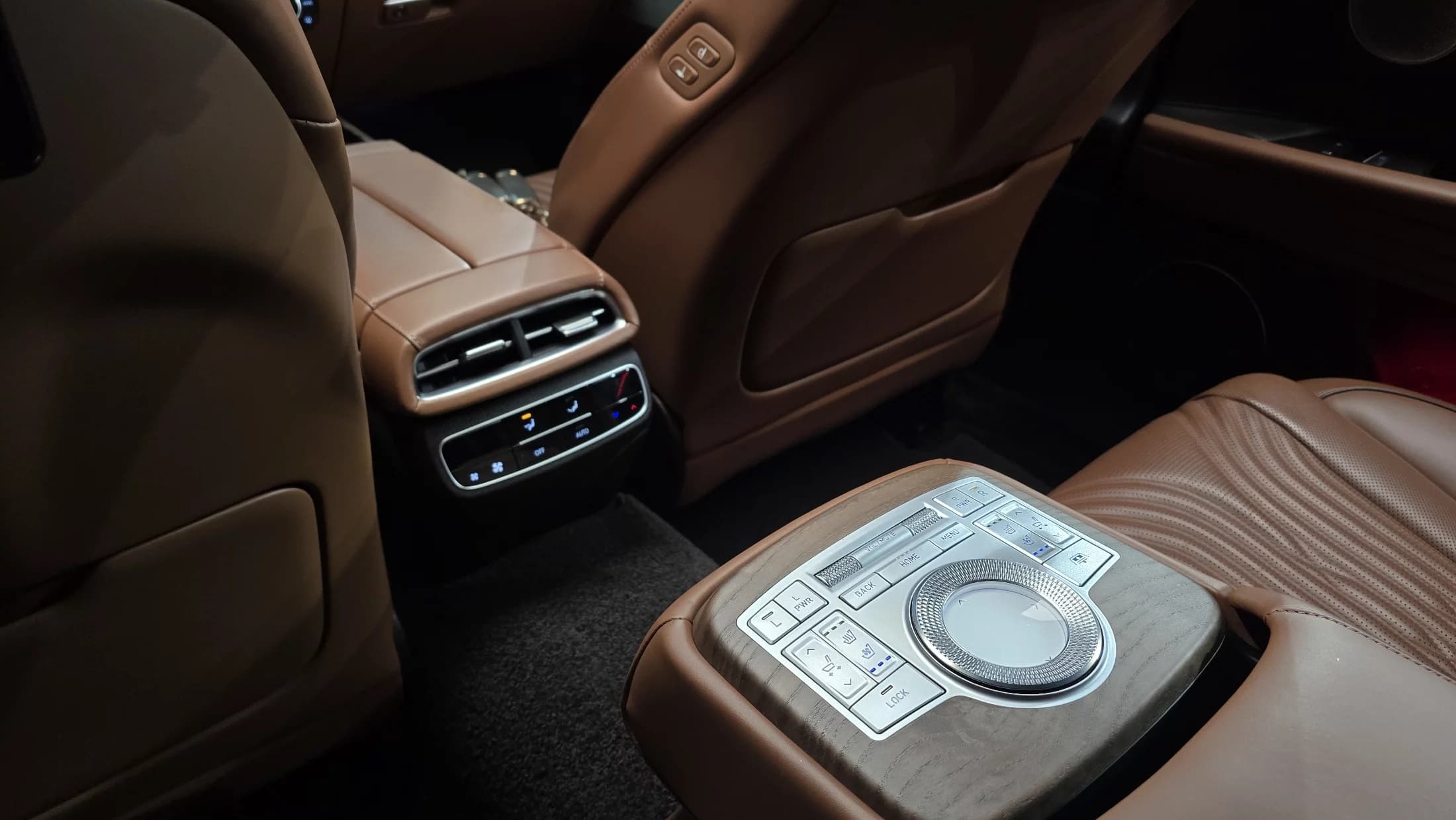 Genesis G80 Gasoline 2.5 Turbo AWD, 2021 г. 90189 км. — фото 16
