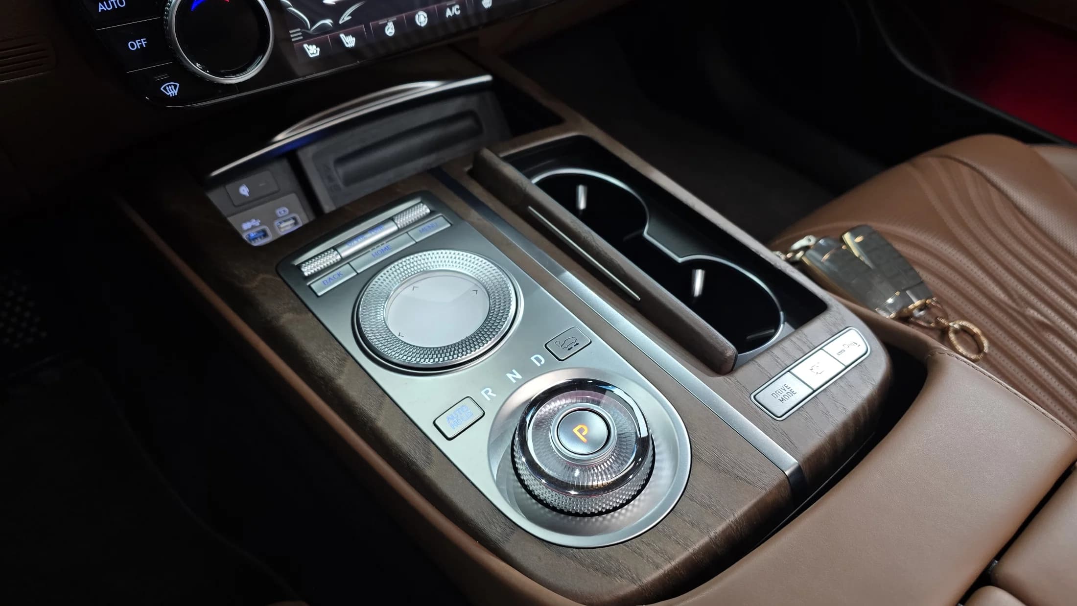 Genesis G80 Gasoline 2.5 Turbo AWD, 2021 г. 90189 км. — фото 9