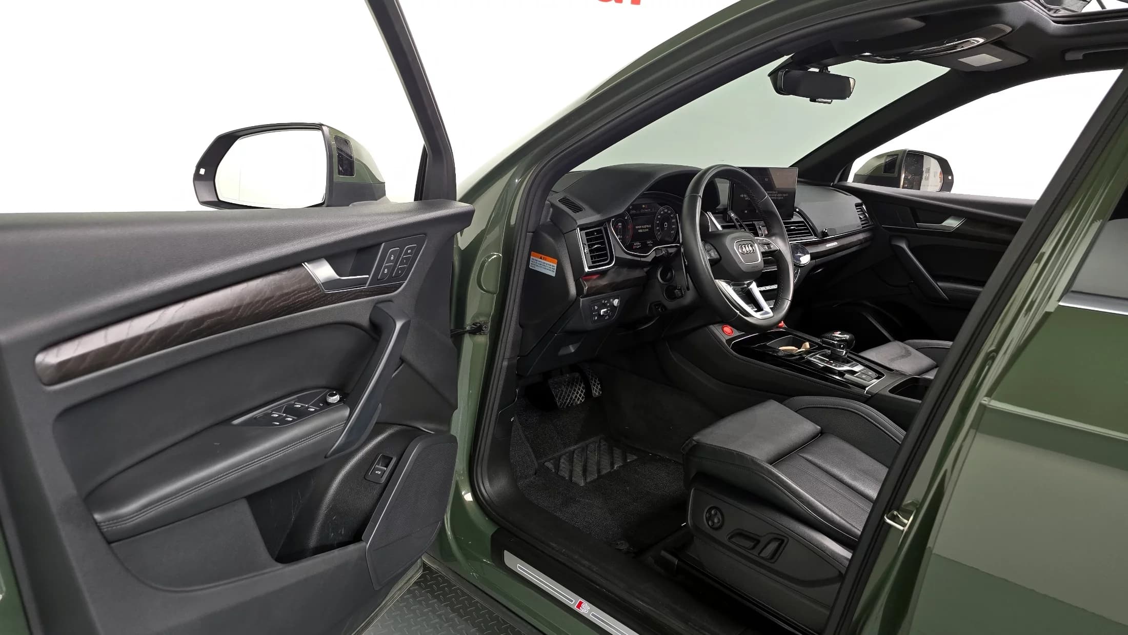 Audi Q5 40 TDI Quattro Premium, 2023 г. 42346 км. — фото 11