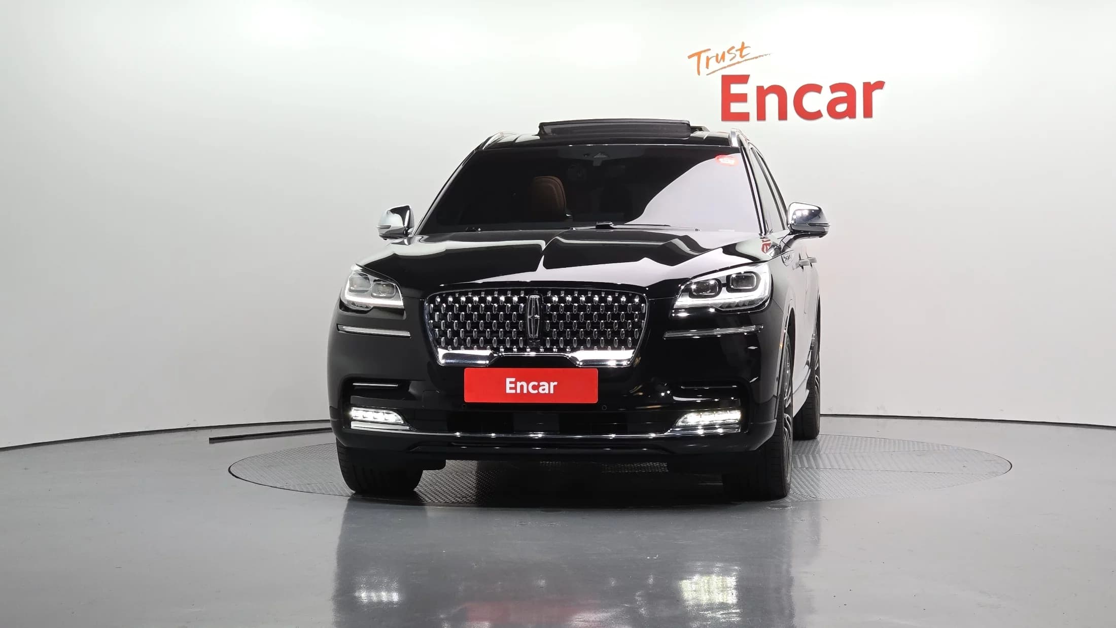 Lincoln AVIATOR 3.0 Black Label AWD, 2021 г. 77884 км. — фото 3