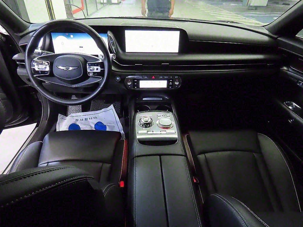 Genesis G90 Gasoline 3.5 Turbo AWD, 2022 г. 121165 км. — фото 10