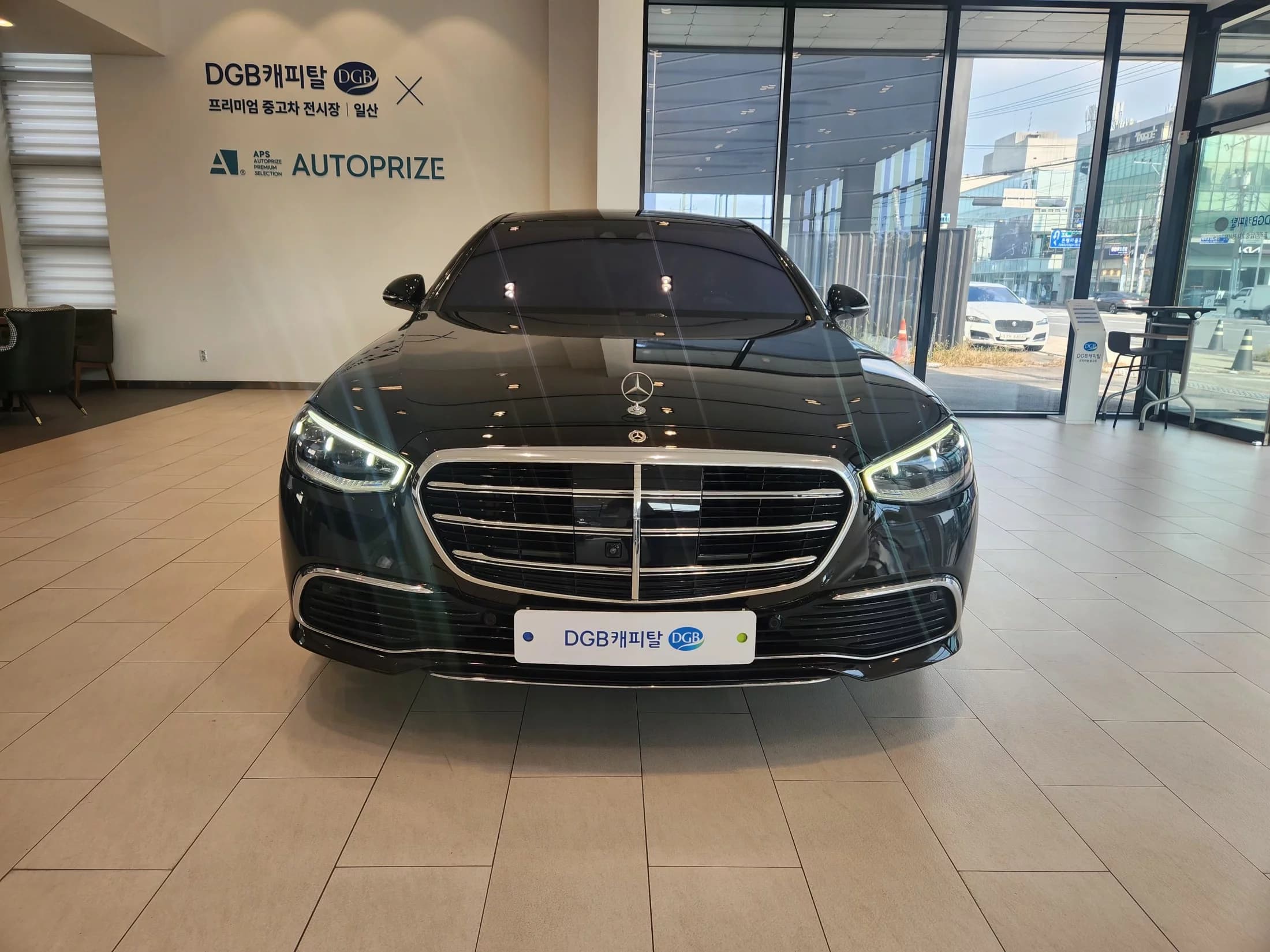 Mercedes-Benz S-Class S580L 4MATIC, 2021 г. 105314 км. — фото 3