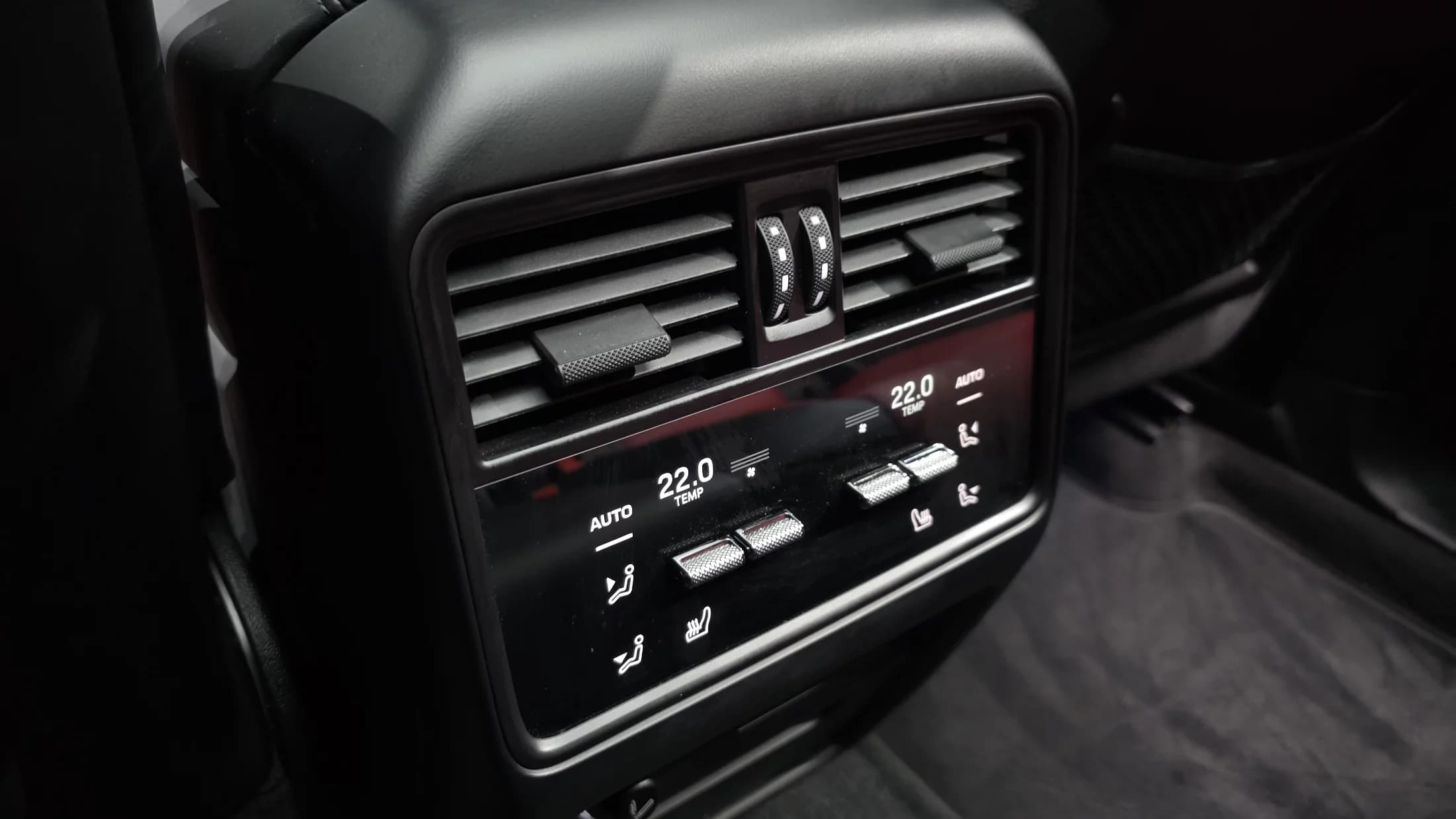 Porsche CAYENNE 3.0 Coupe, 2024 г. 9640 км. — фото 19